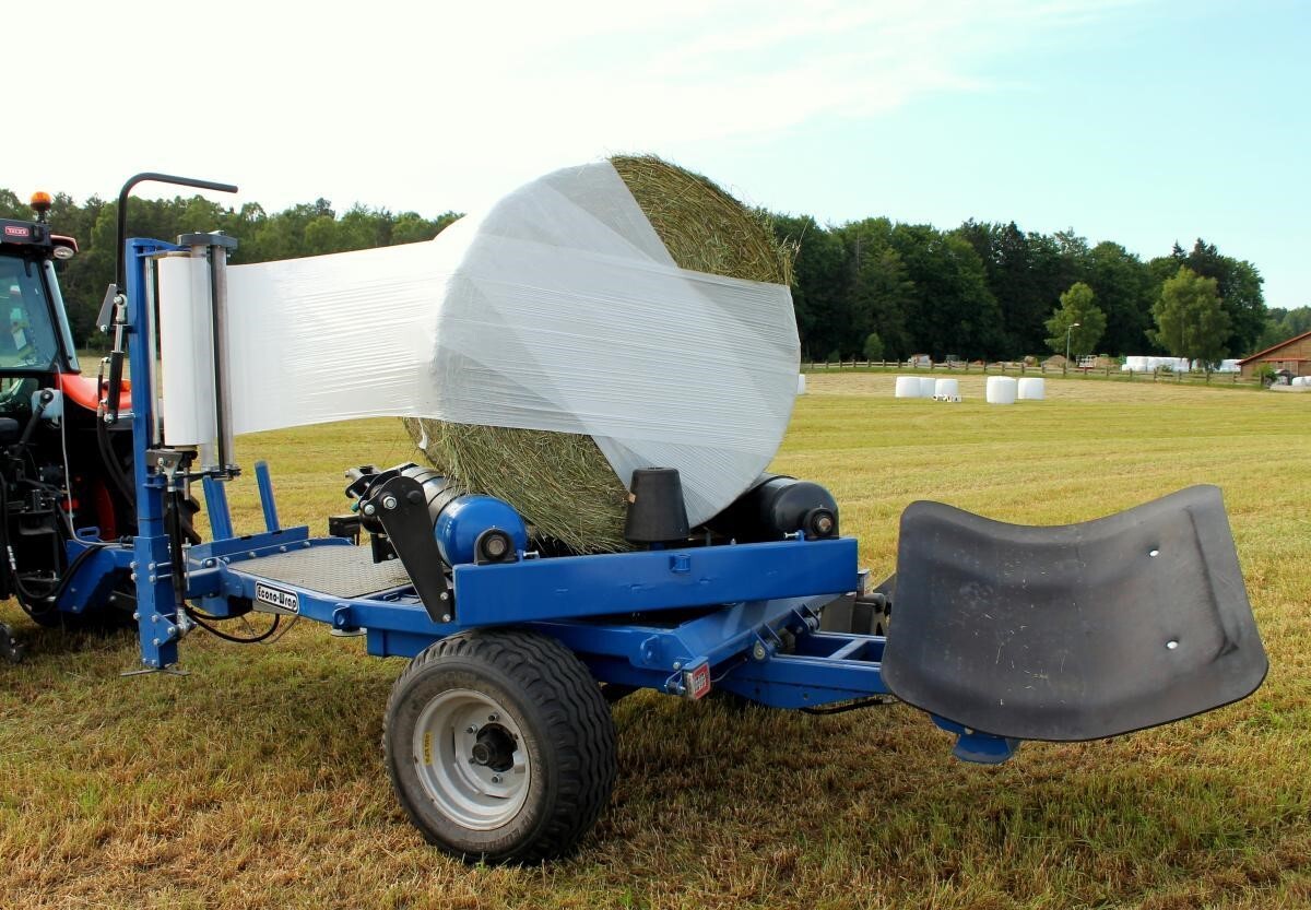 2025 Econo-Wrap EW1800TA Bale Wrapper