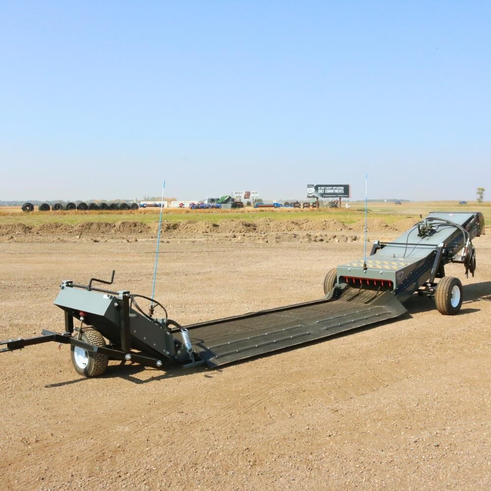 2026 Soaring Eagle SA30 Grain Bag Unloader