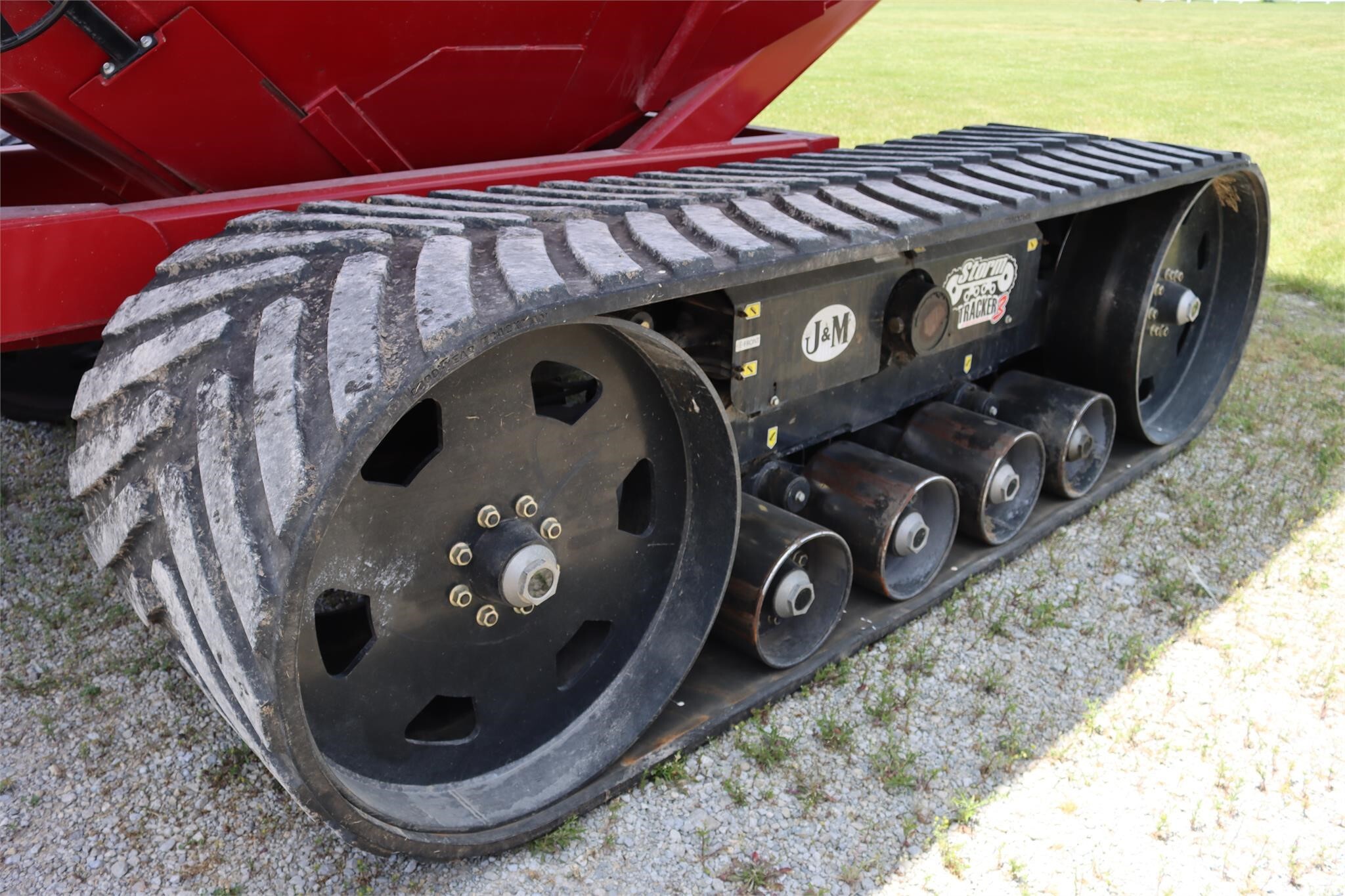 2013 J&M 1250-20T Grain Cart