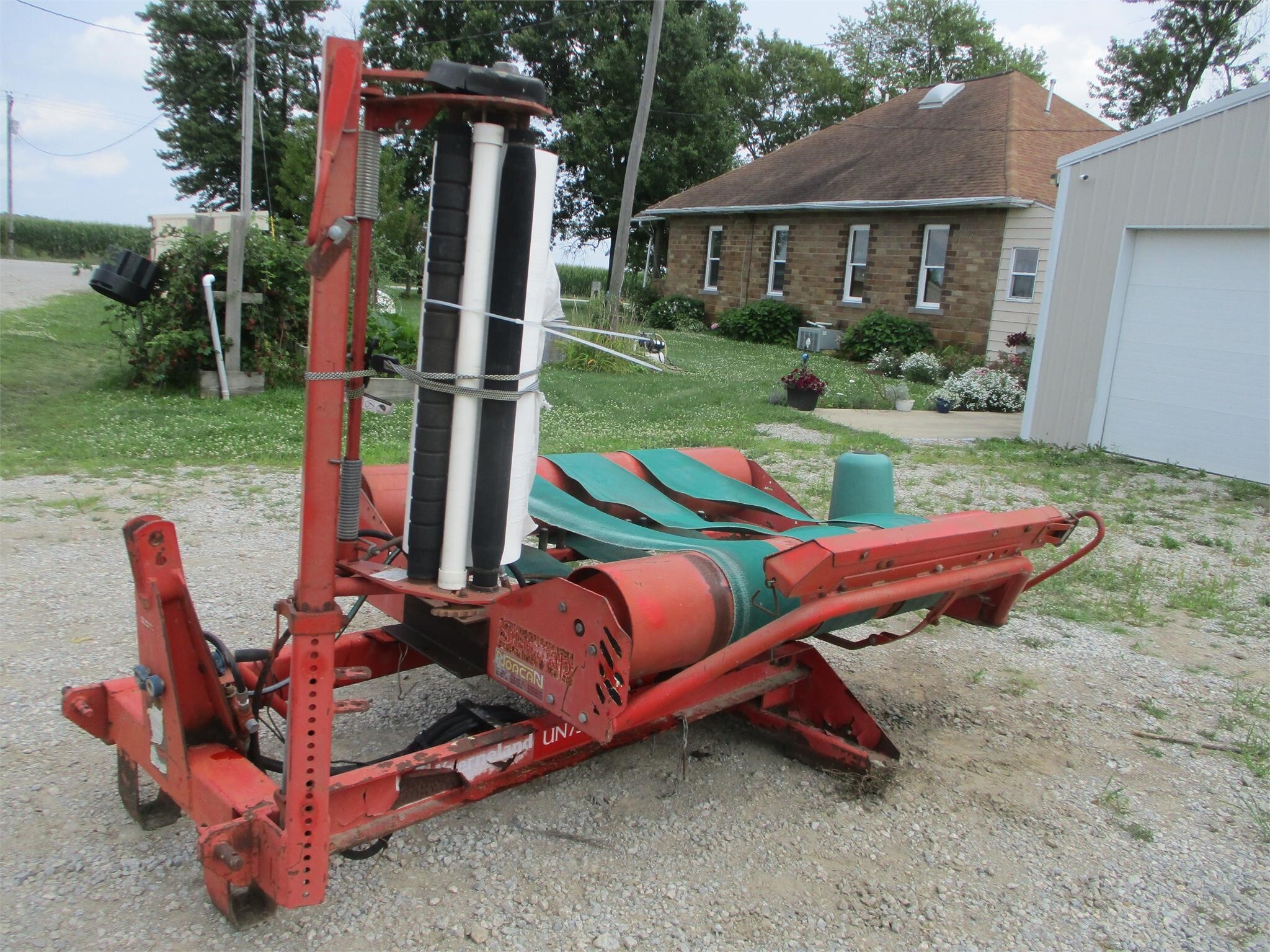 Kverneland UN7554 Bale Wrapper