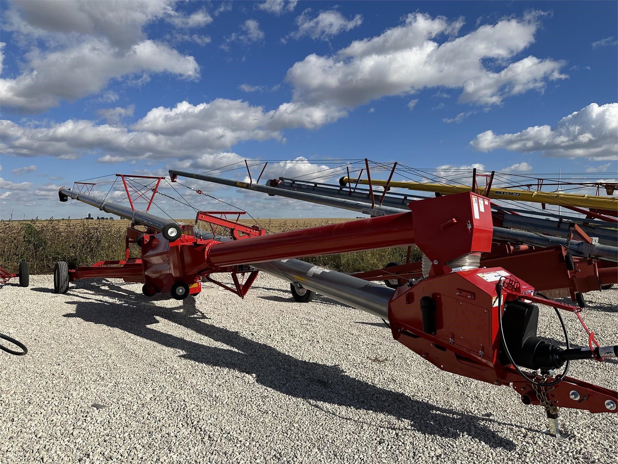  Hutchinson HX2 13-74 Augers and Conveyor
