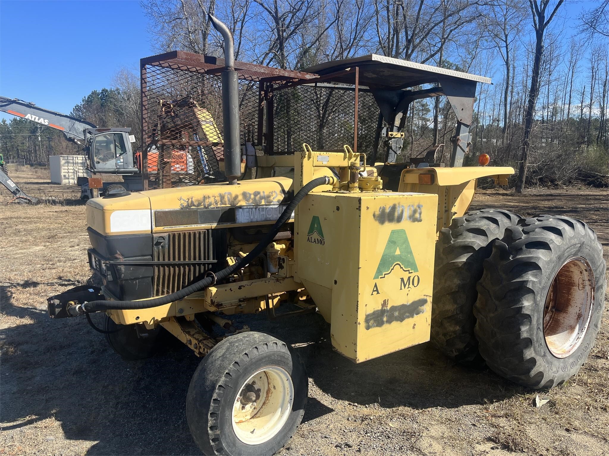 1996 New Holland 6640 Tractor