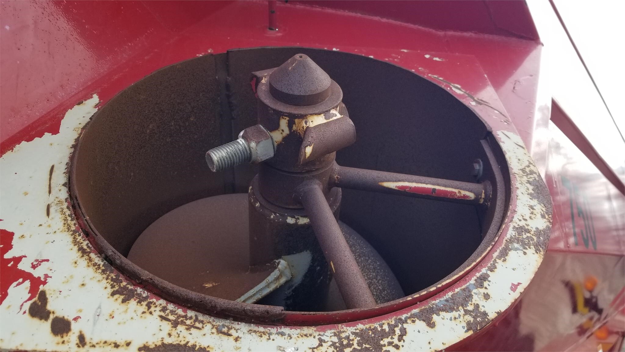 2003 J&M 750-18 Grain Cart