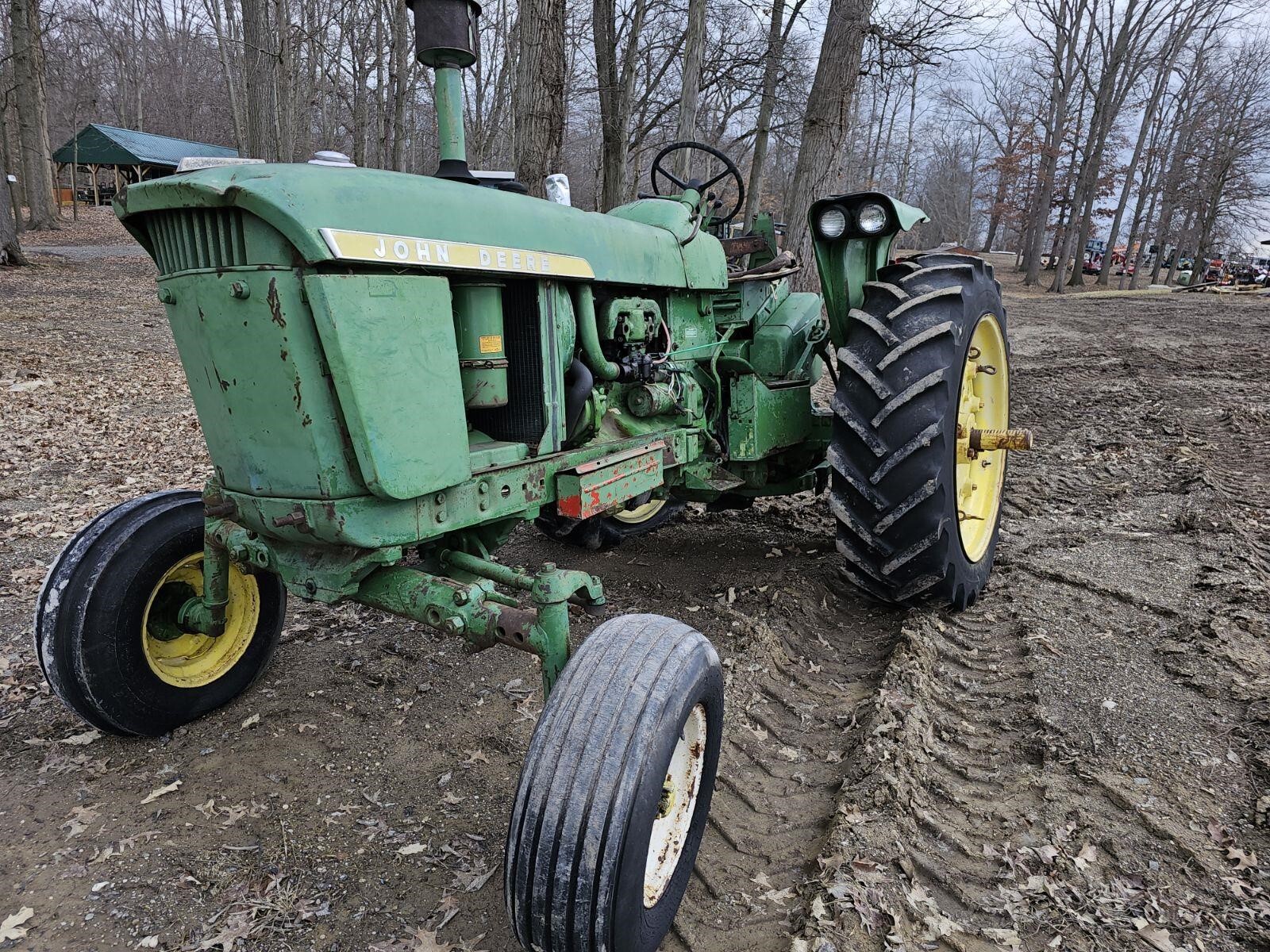  John Deere 3010 Tractor