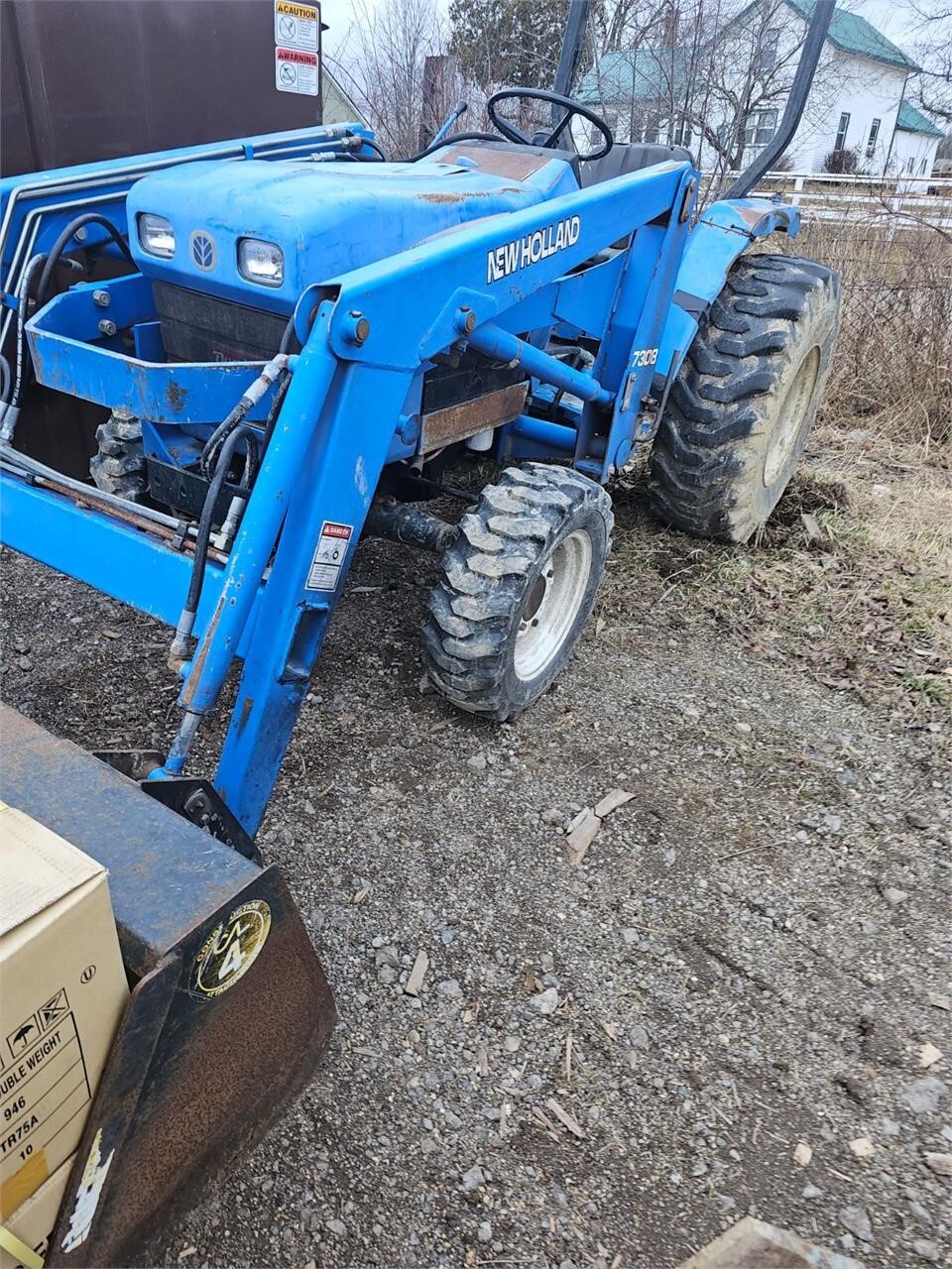  New Holland TC30 Tractor