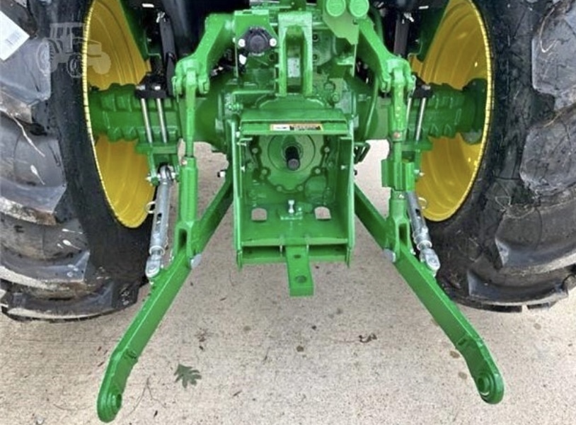 2024 John Deere 5067E Tractor