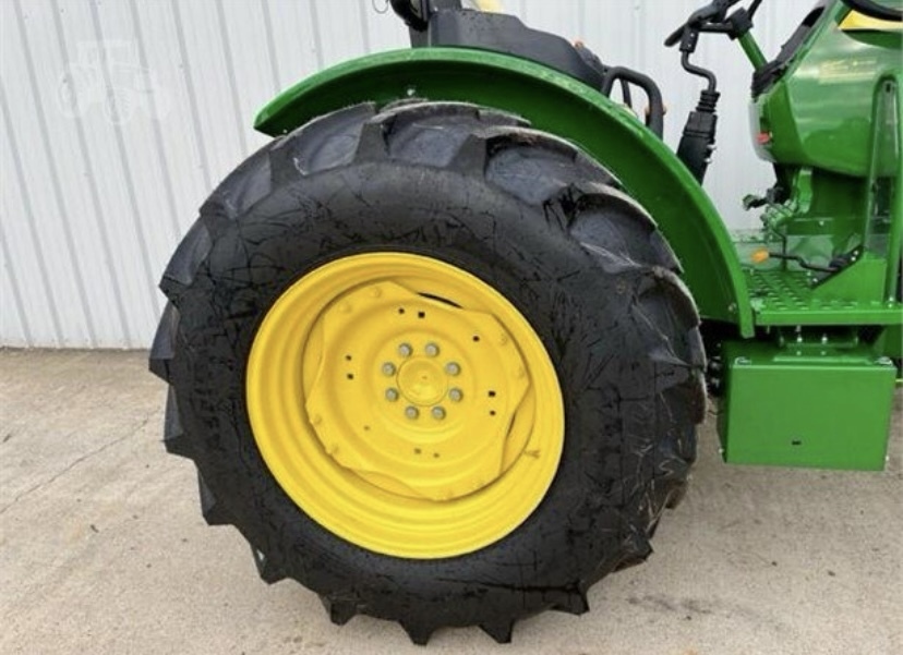 2024 John Deere 5067E Tractor