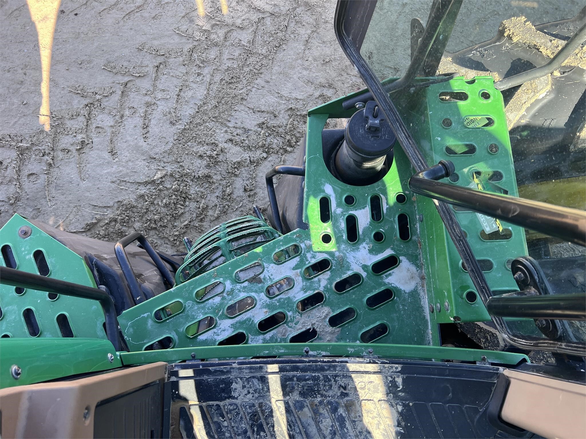 2010 John Deere 9330 Tractor