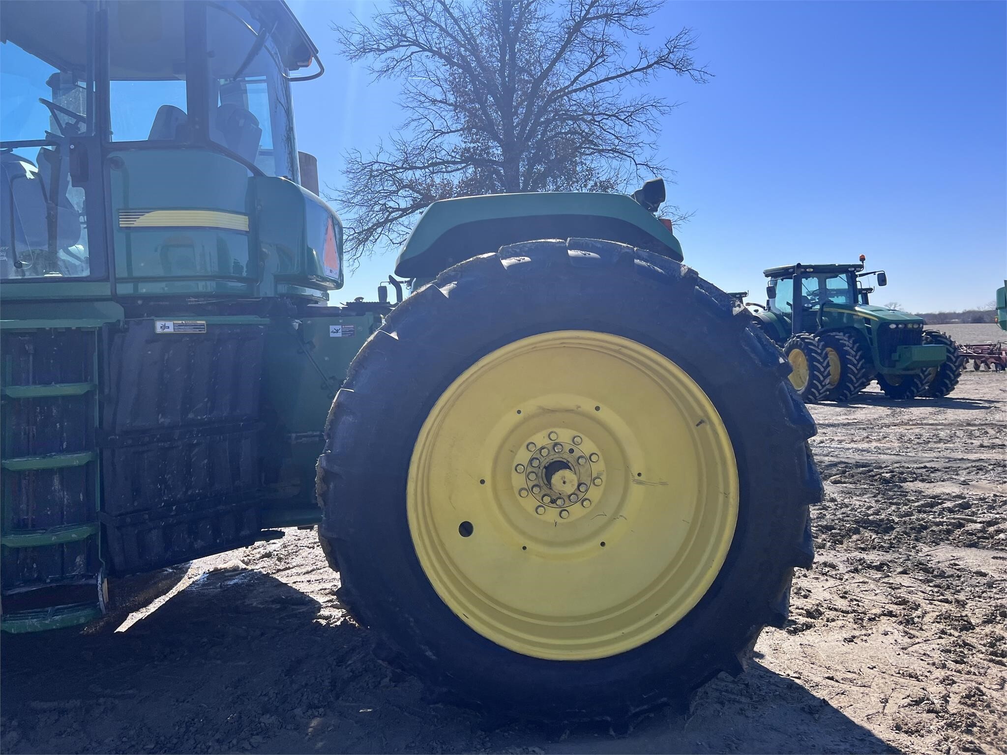 2010 John Deere 9330 Tractor