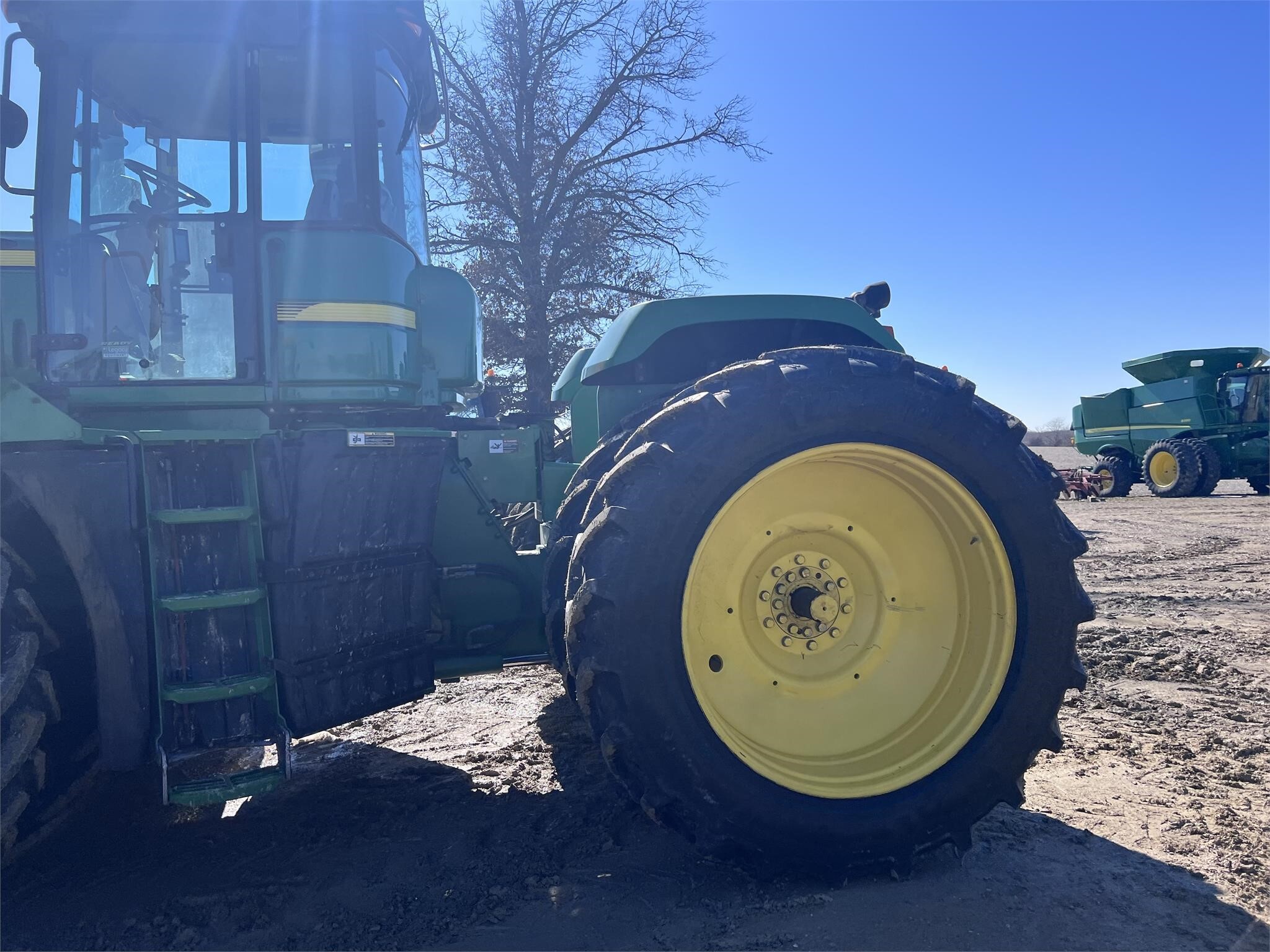 2010 John Deere 9330 Tractor