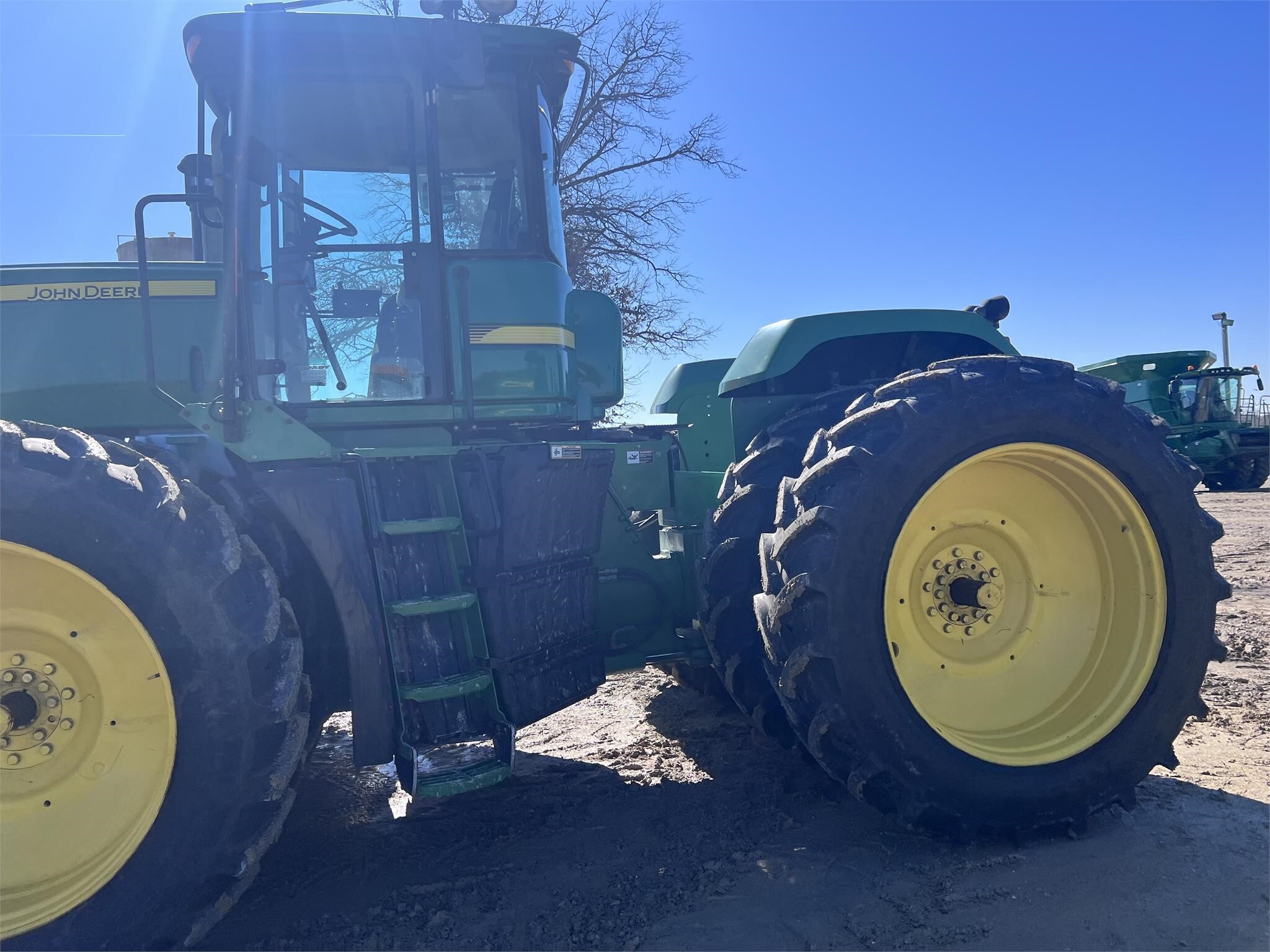 2010 John Deere 9330 Tractor