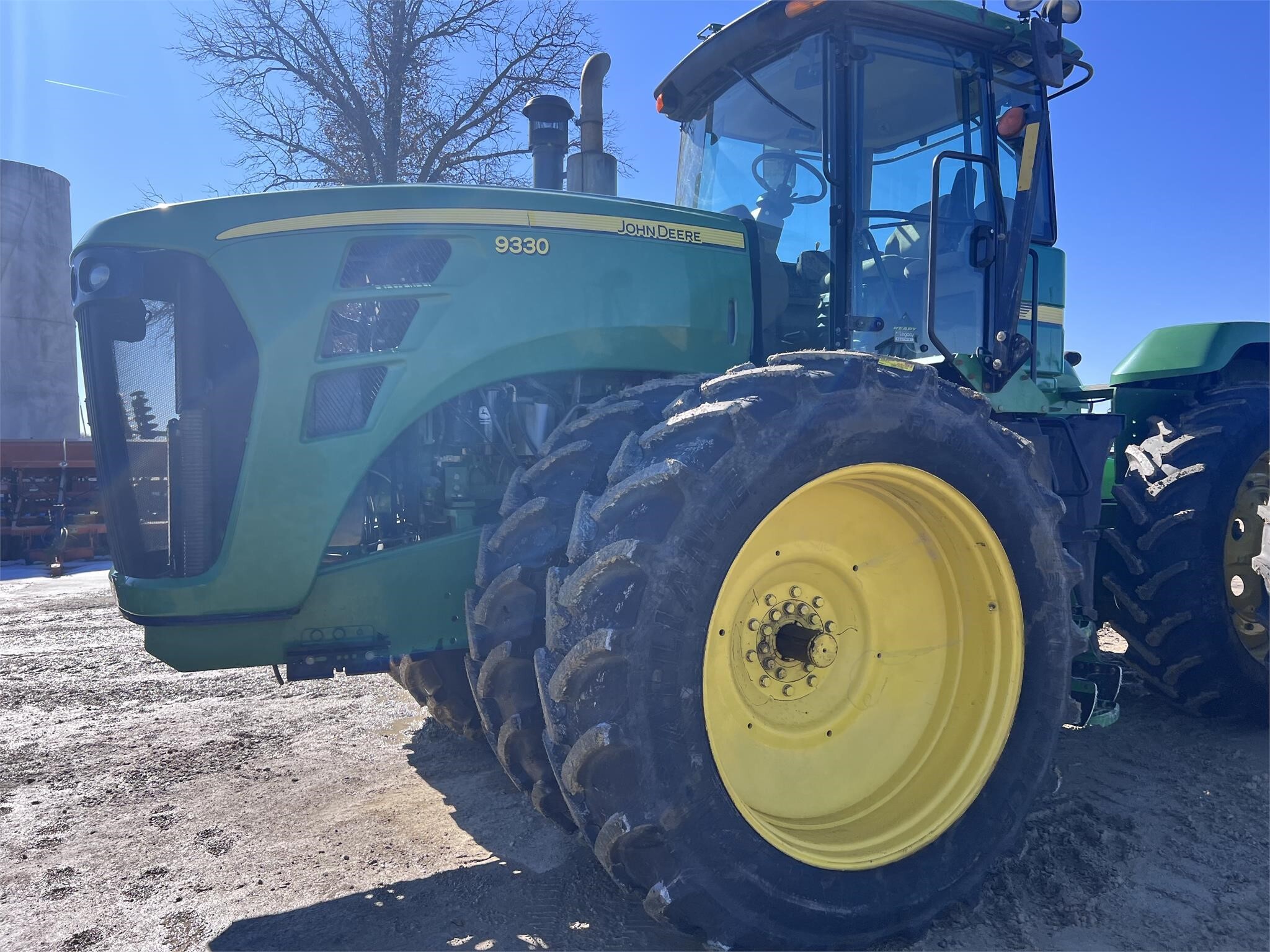 2010 John Deere 9330 Tractor