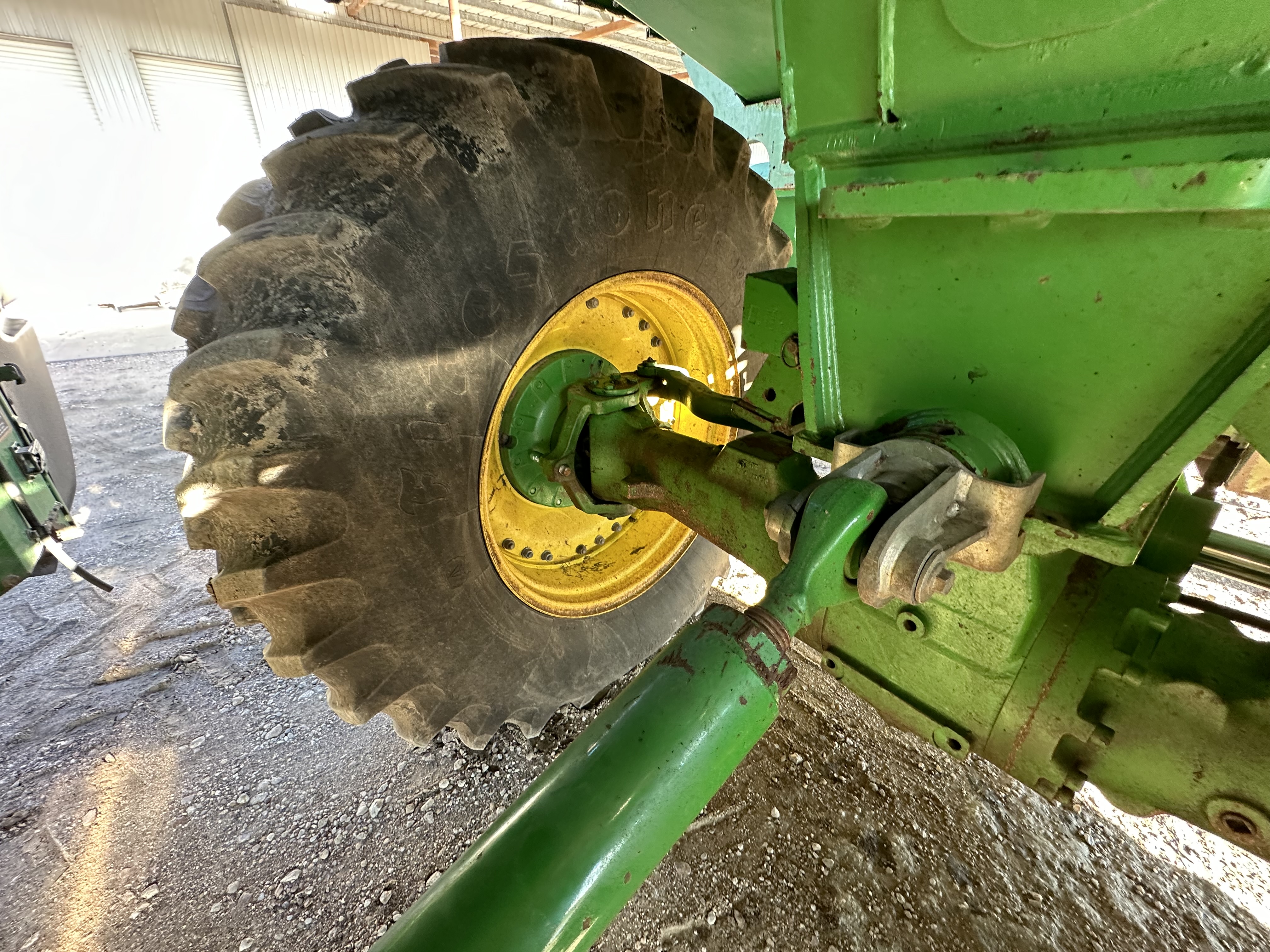 2010 John Deere 7760 Cotton Equipment