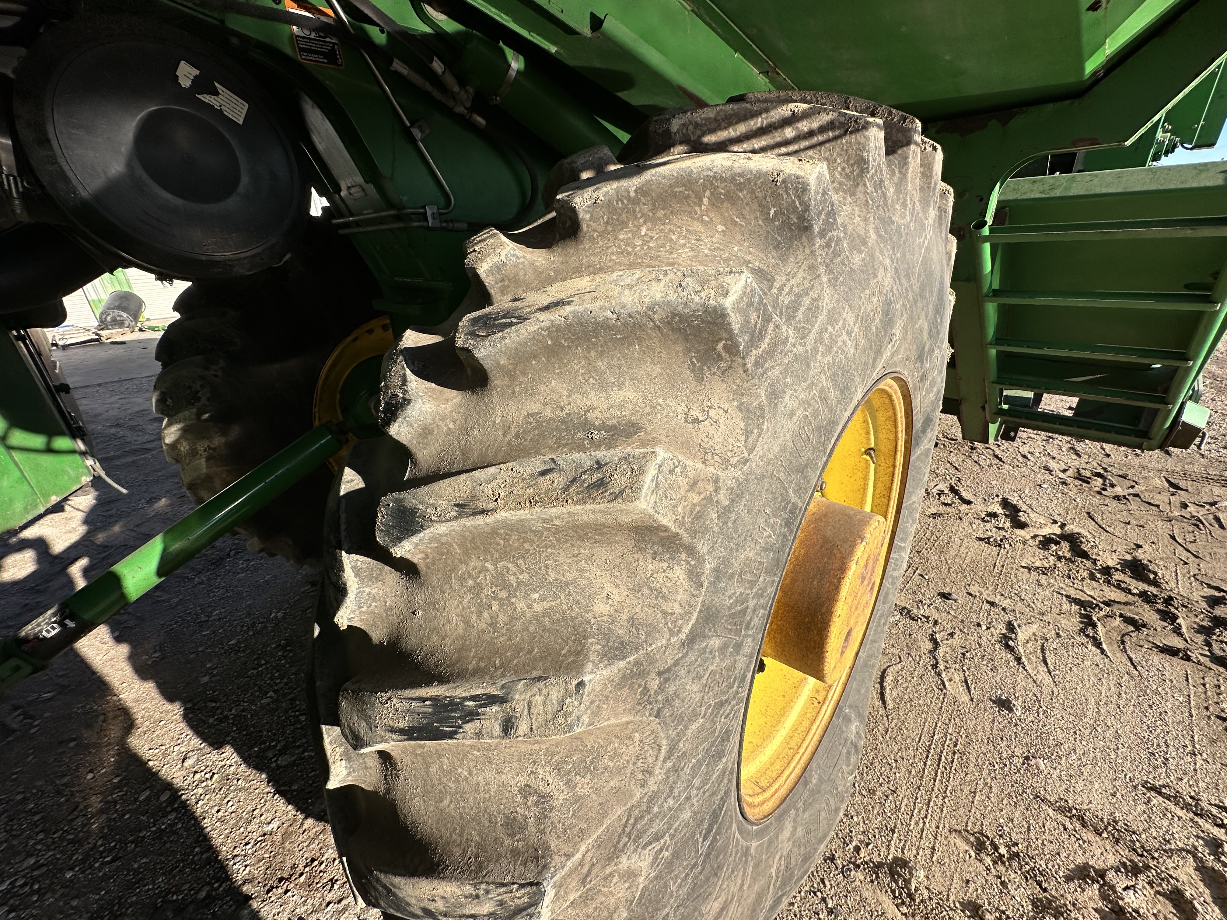 2010 John Deere 7760 Cotton Equipment
