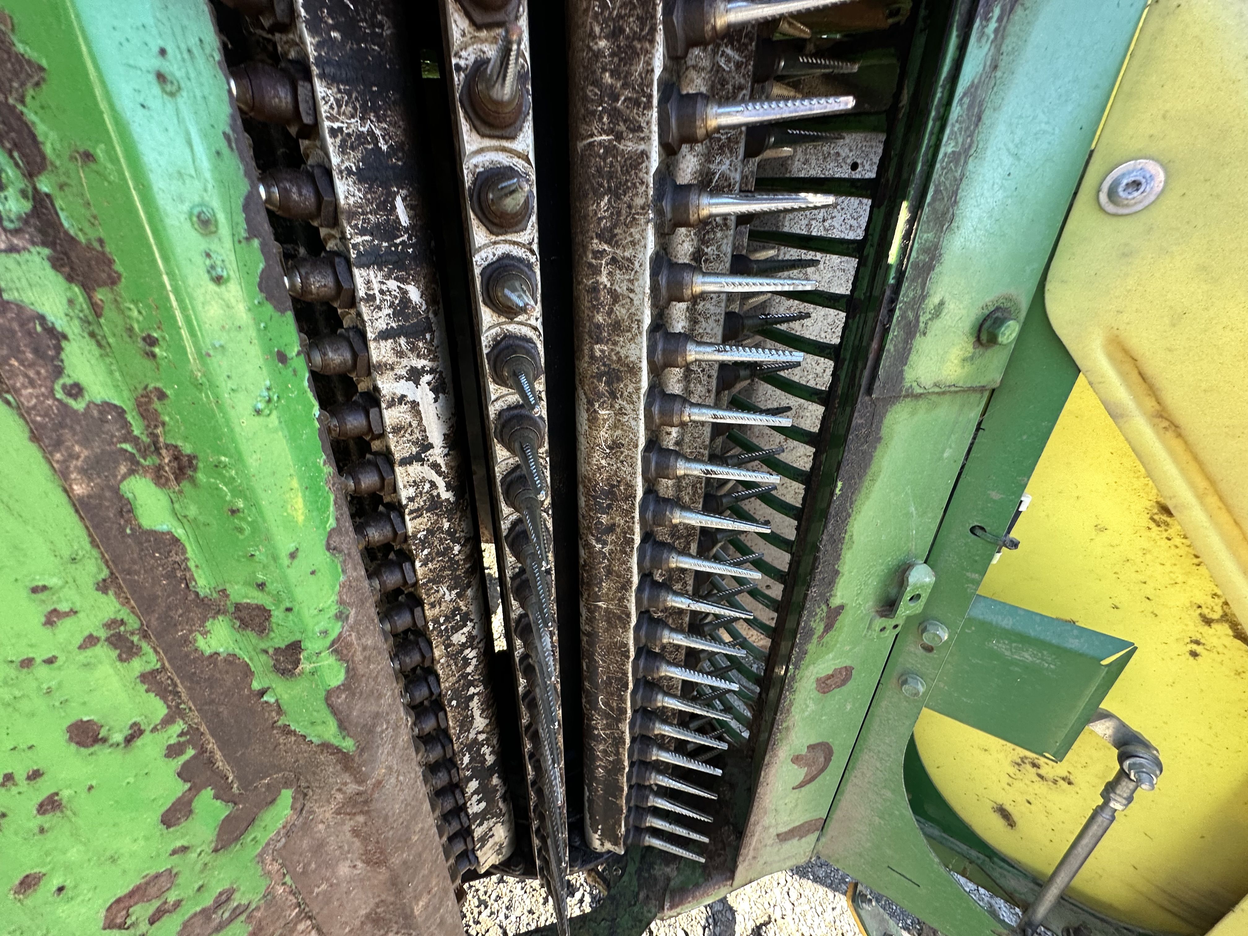 2010 John Deere 7760 Cotton Equipment