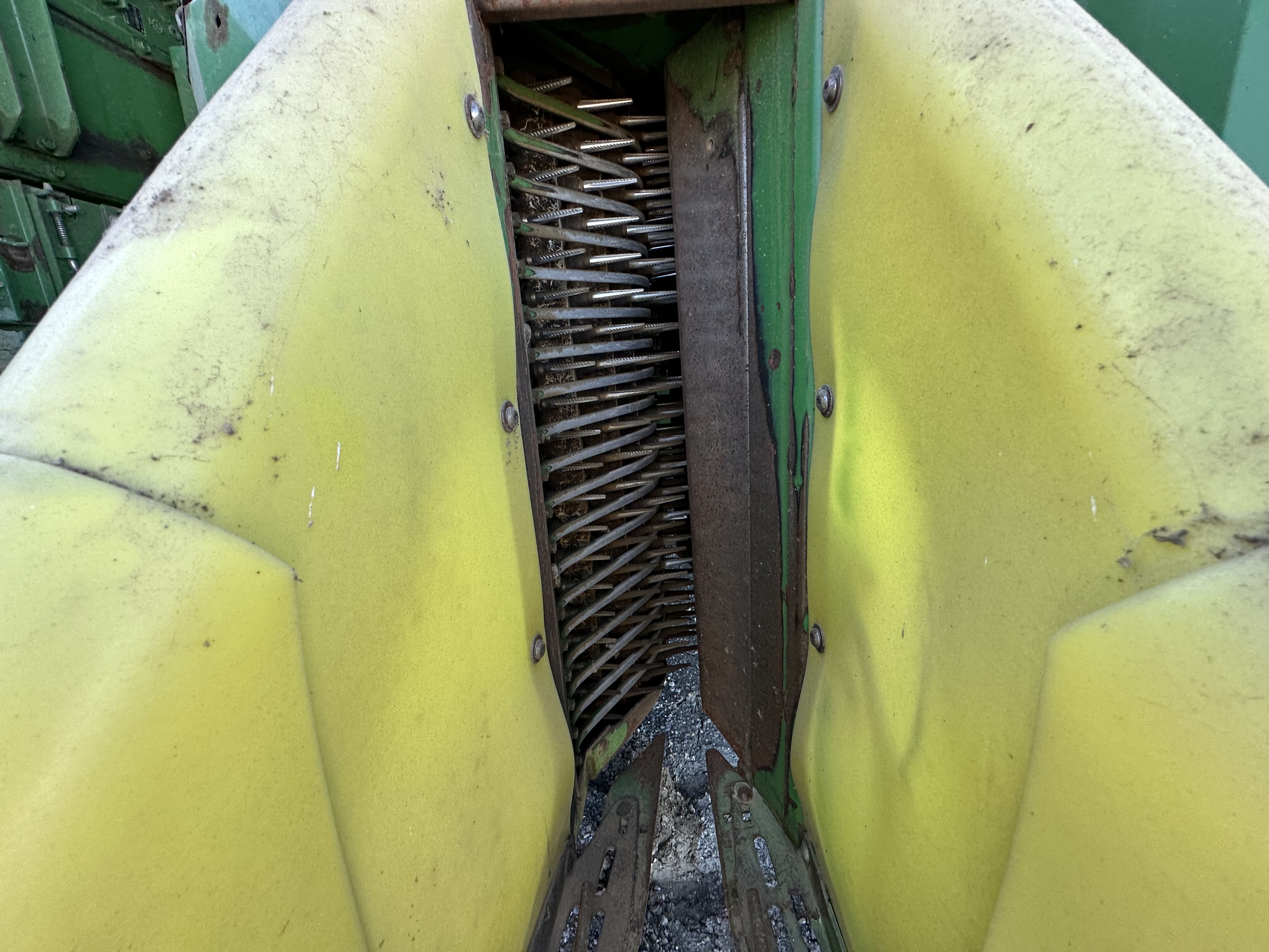 2010 John Deere 7760 Cotton Equipment