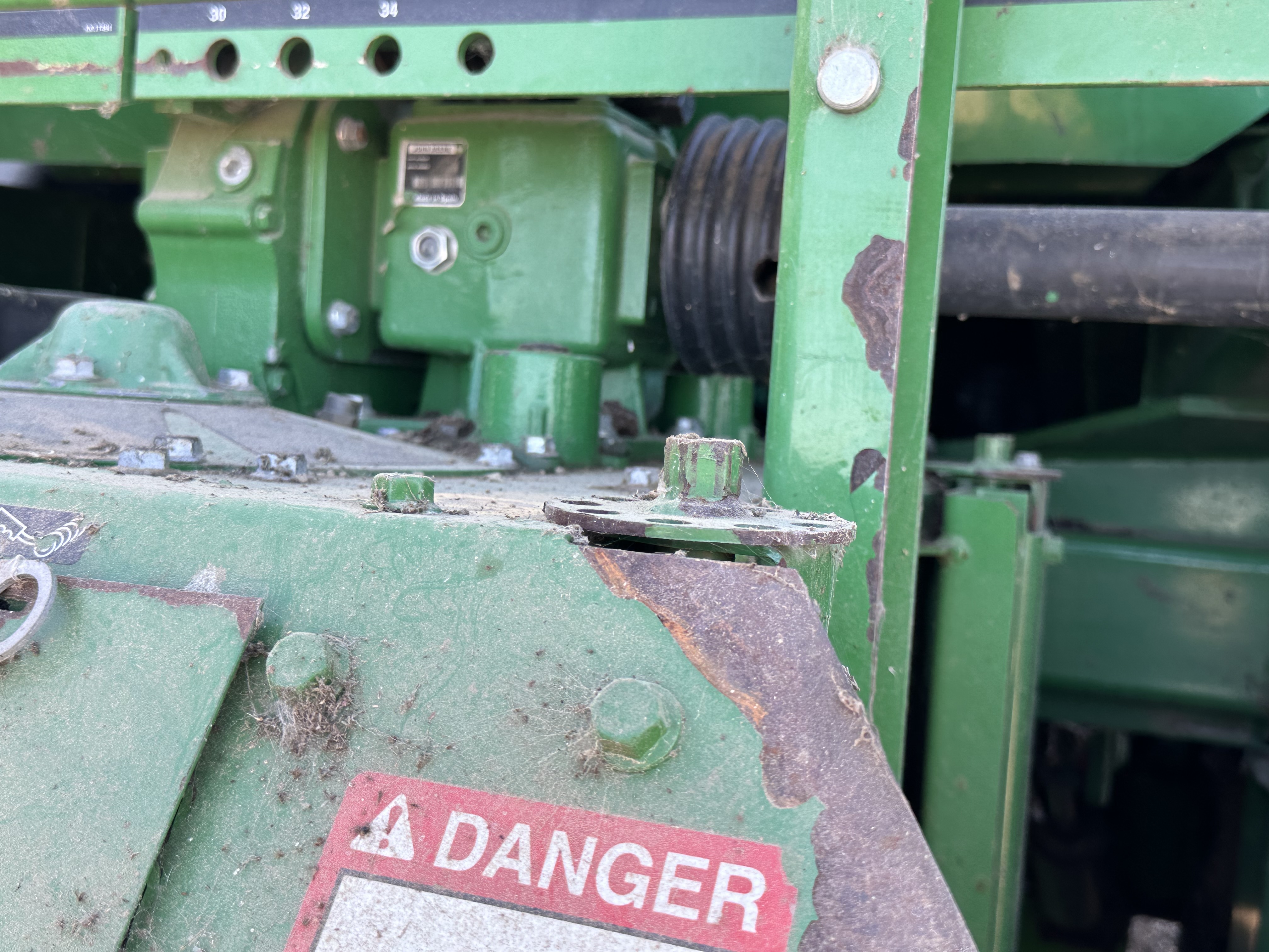 2010 John Deere 7760 Cotton Equipment