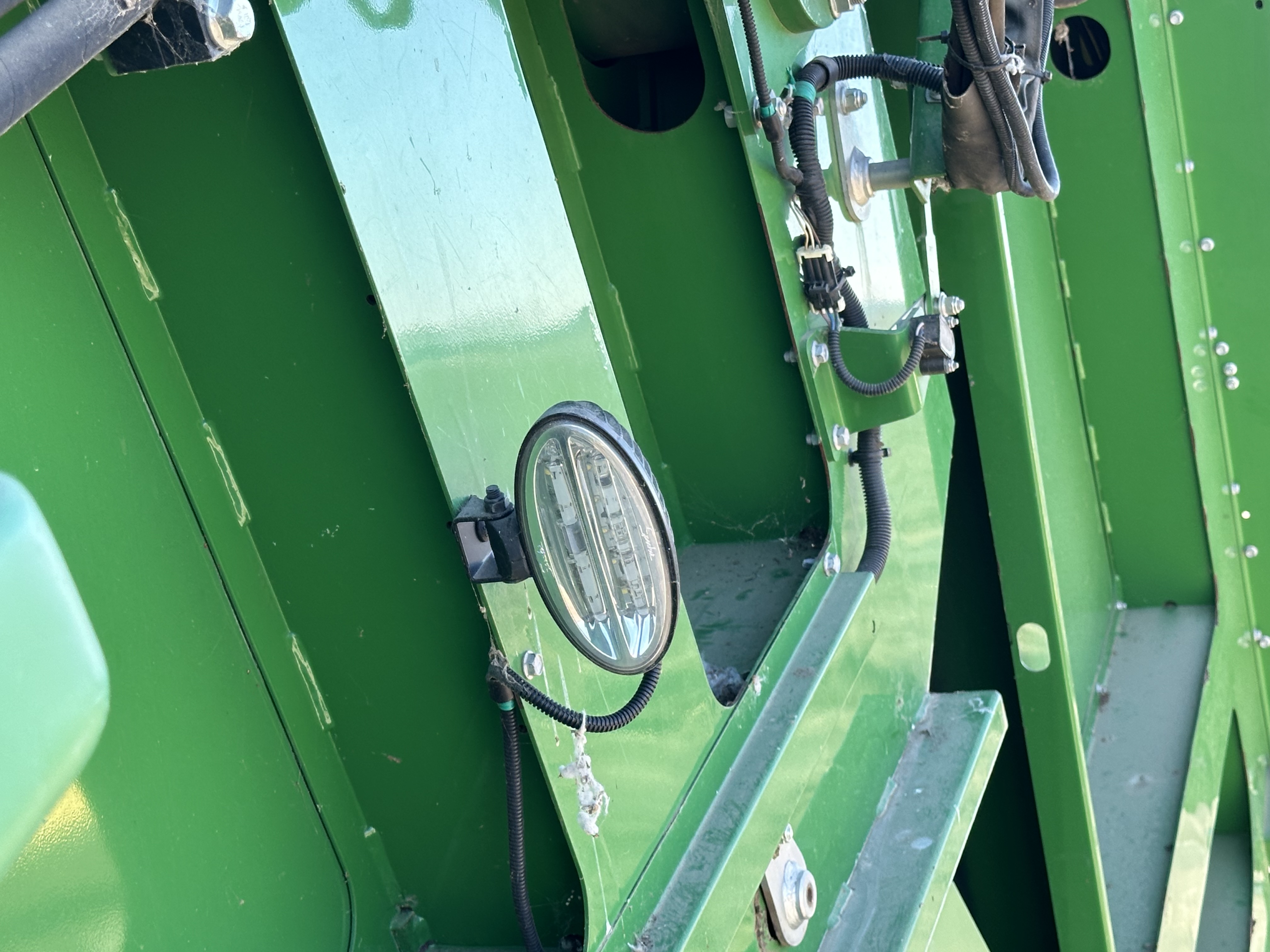 2010 John Deere 7760 Cotton Equipment