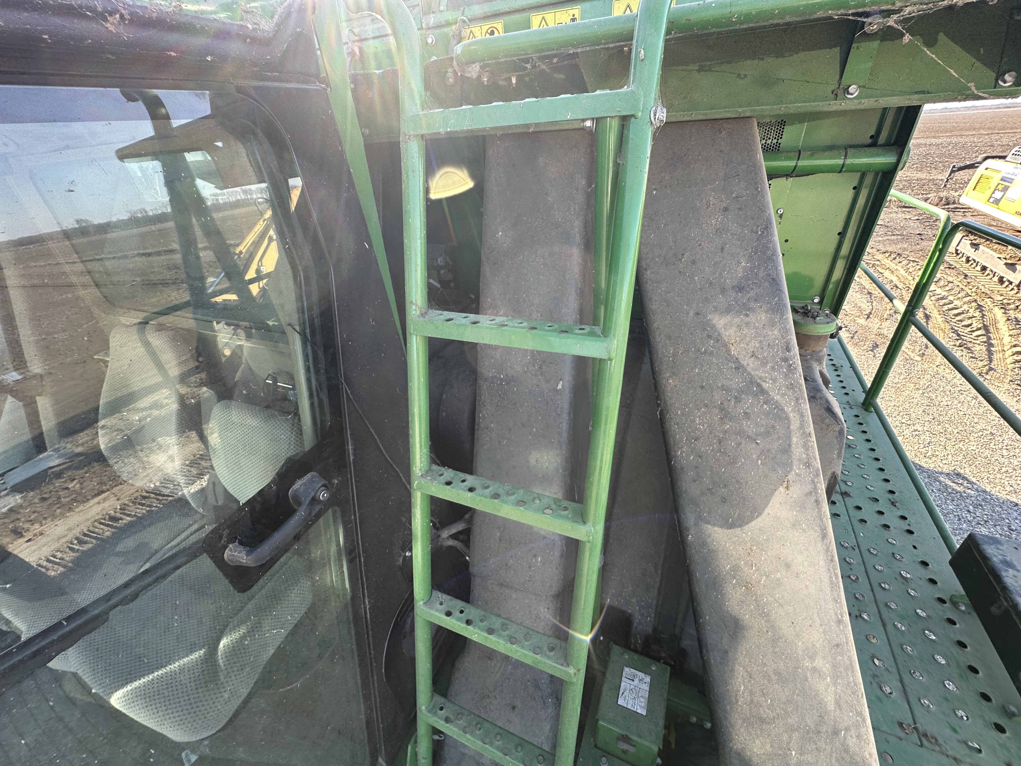 2010 John Deere 7760 Cotton Equipment