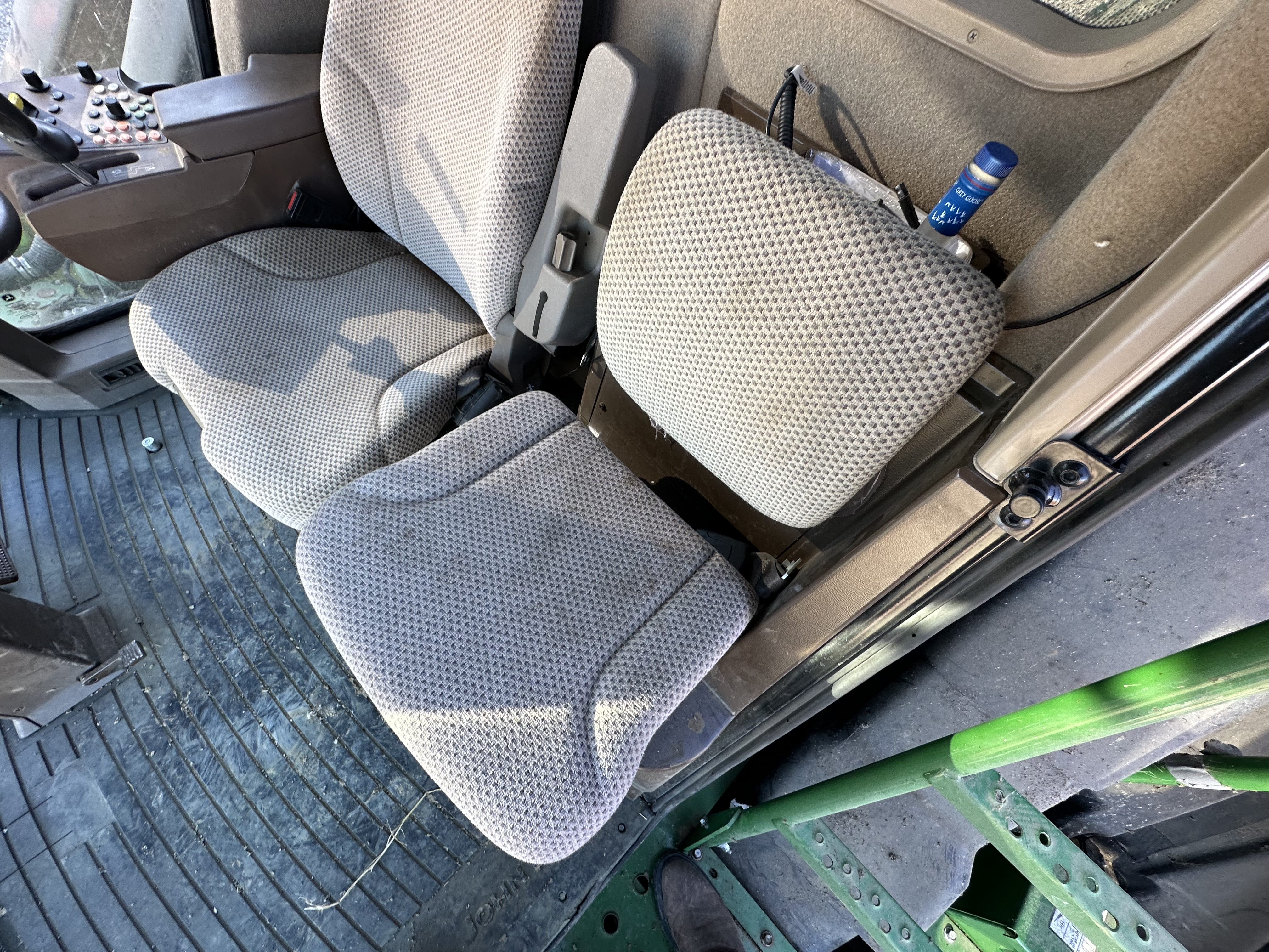 2010 John Deere 7760 Cotton Equipment