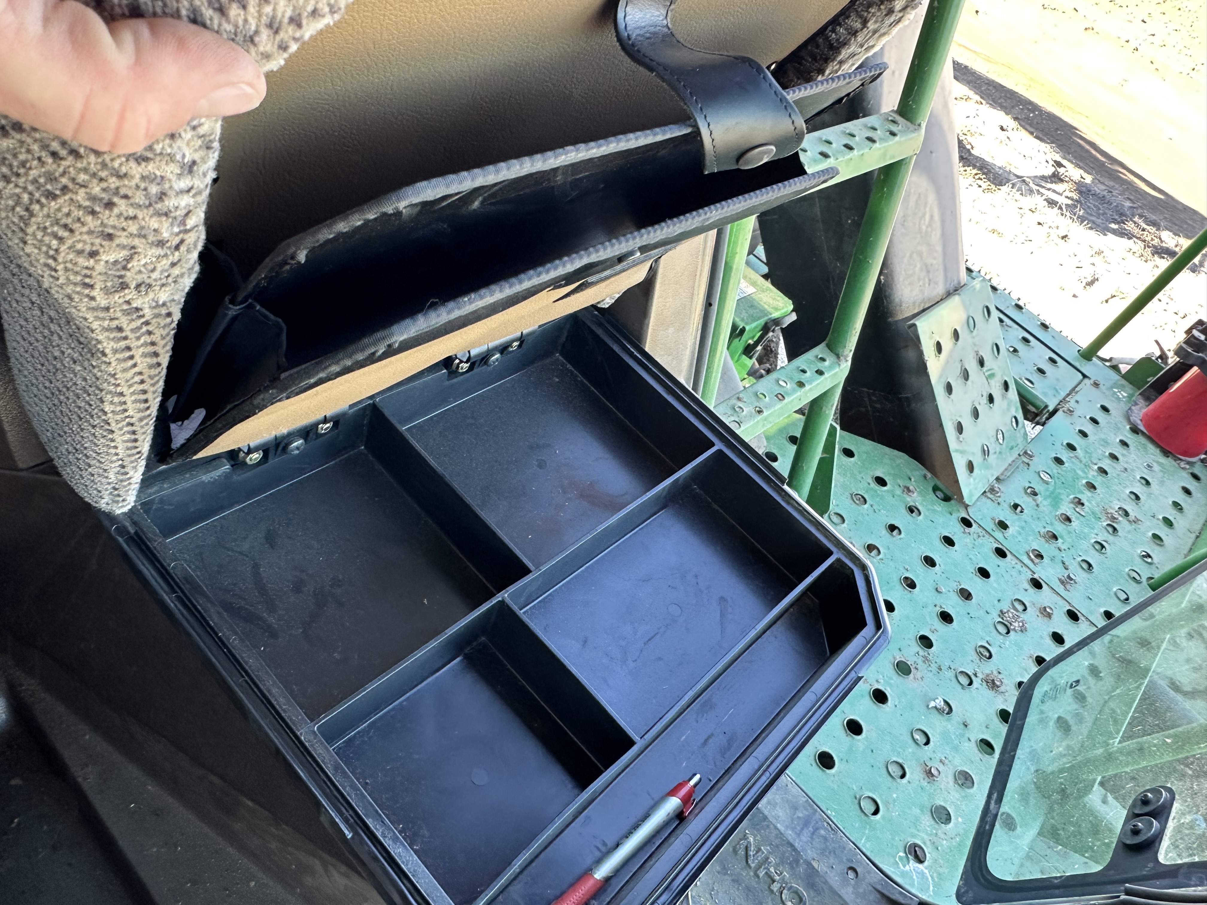 2010 John Deere 7760 Cotton Equipment