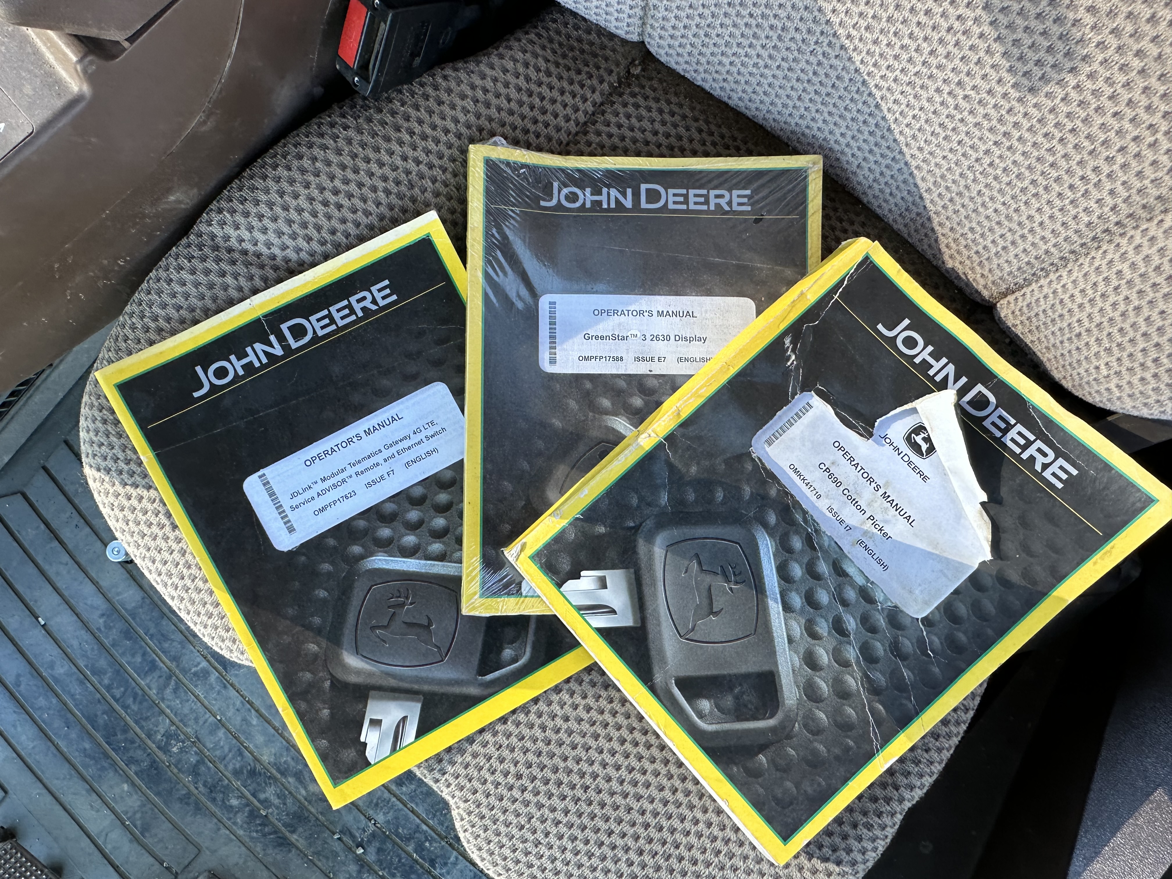 2010 John Deere 7760 Cotton Equipment