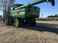 2015 John Deere S670 Combine