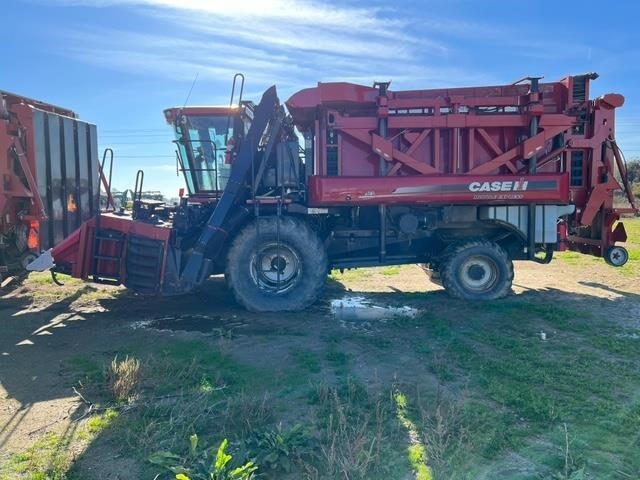 2011 Case IH Module Express 635 Cotton Equipment