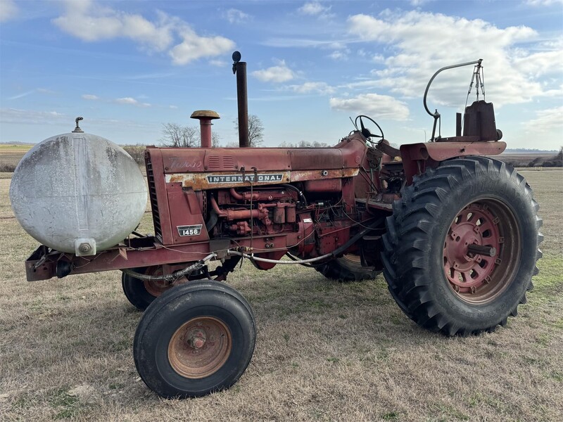 インターナショナル　トラクター　1456 TractorData.com Farmall 1456 tractor information