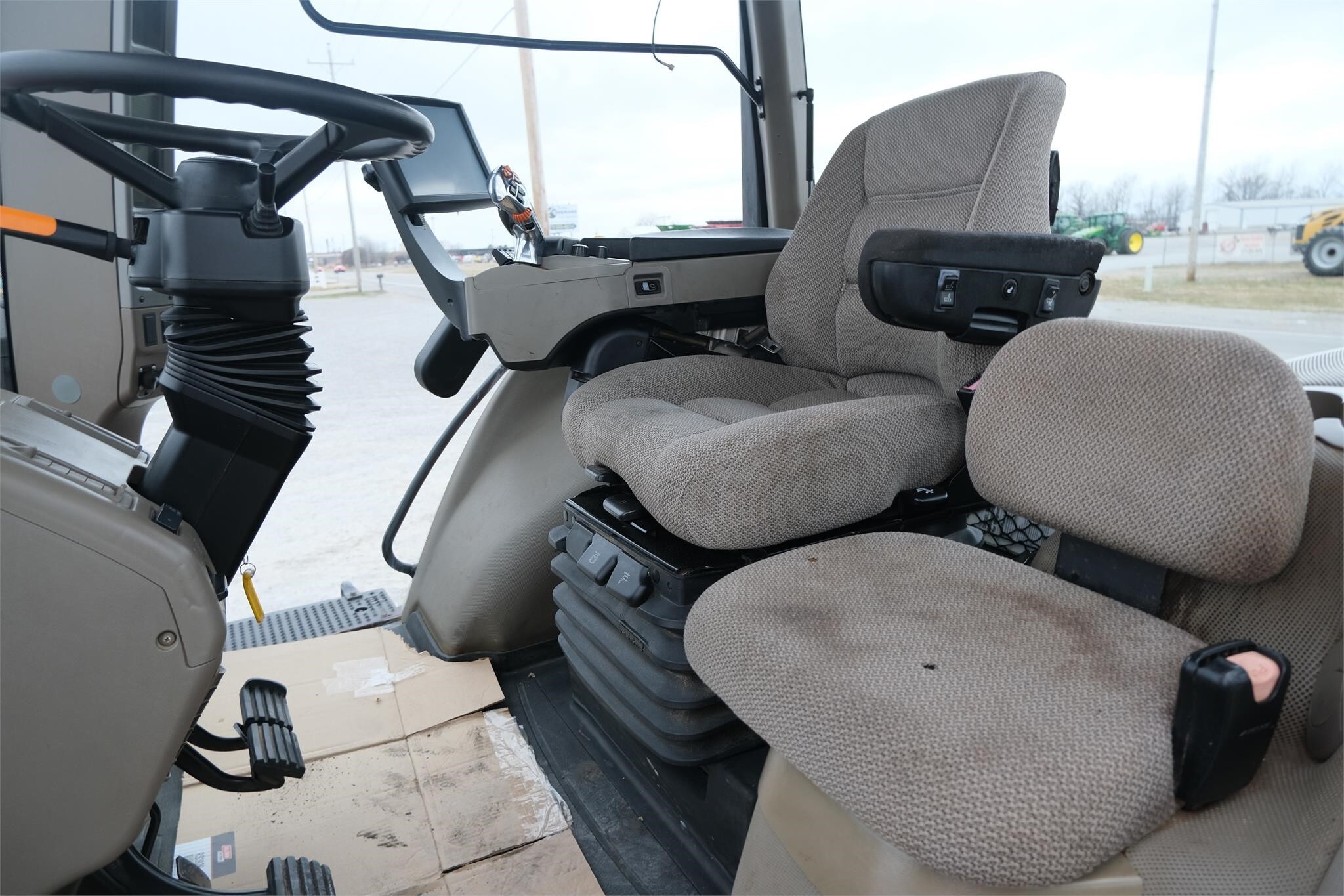 2014 Case IH Magnum 310 Tractor