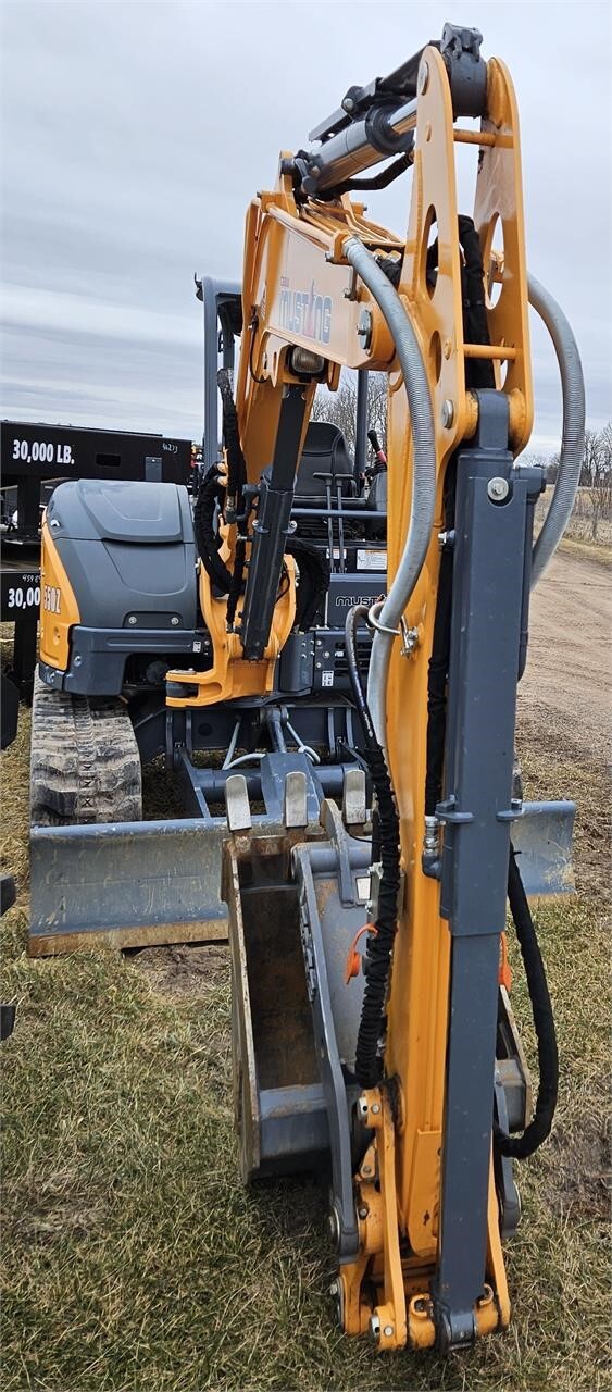 2017 Mustang 550Z Excavator