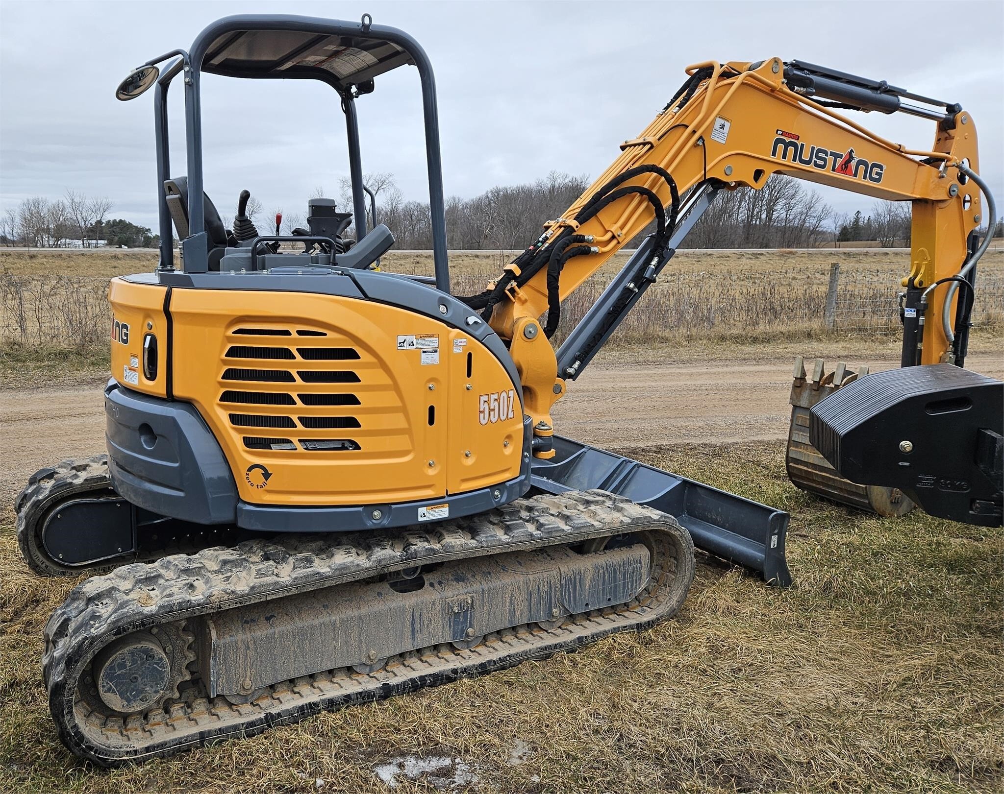 2017 Mustang 550Z Excavator