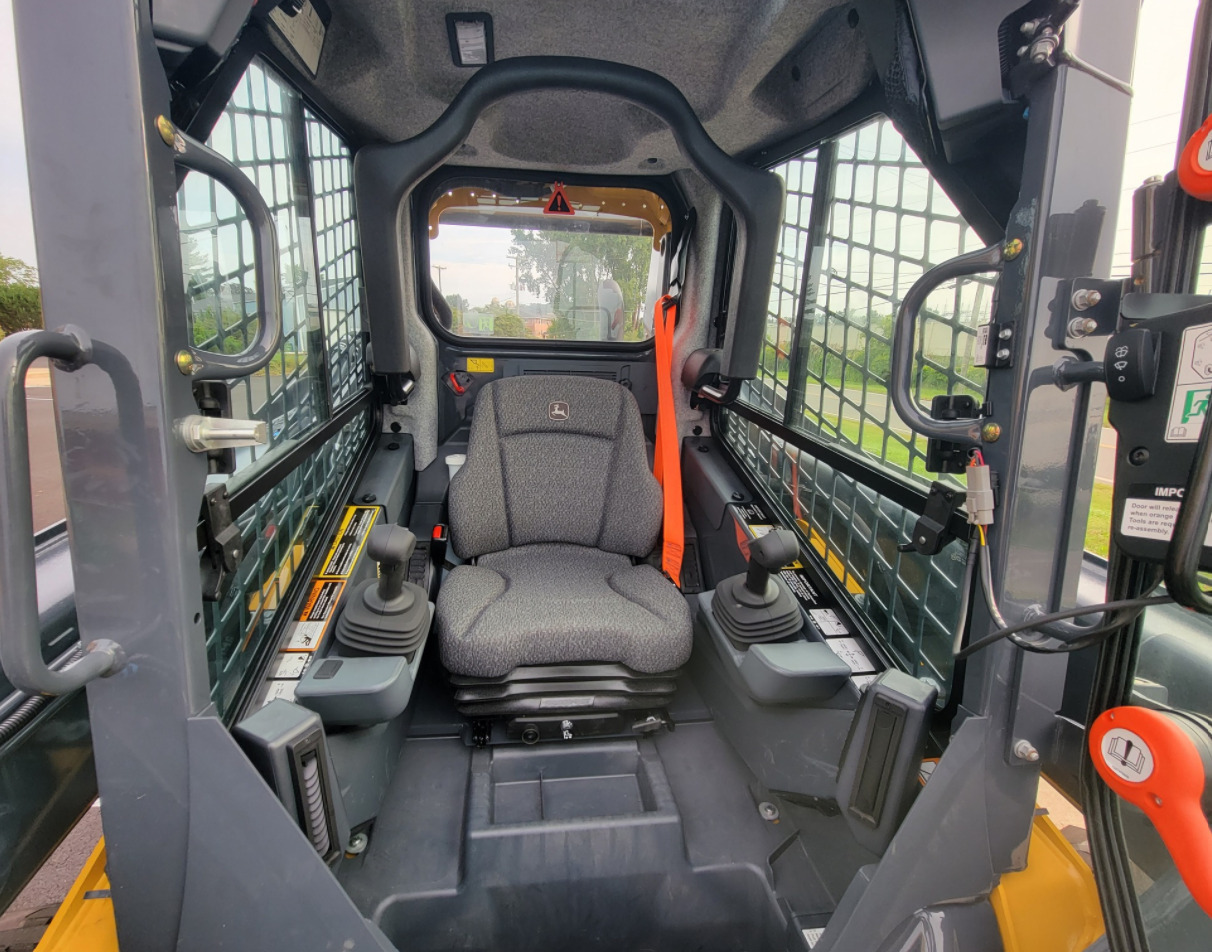 2025 Deere 320G Skid Steer