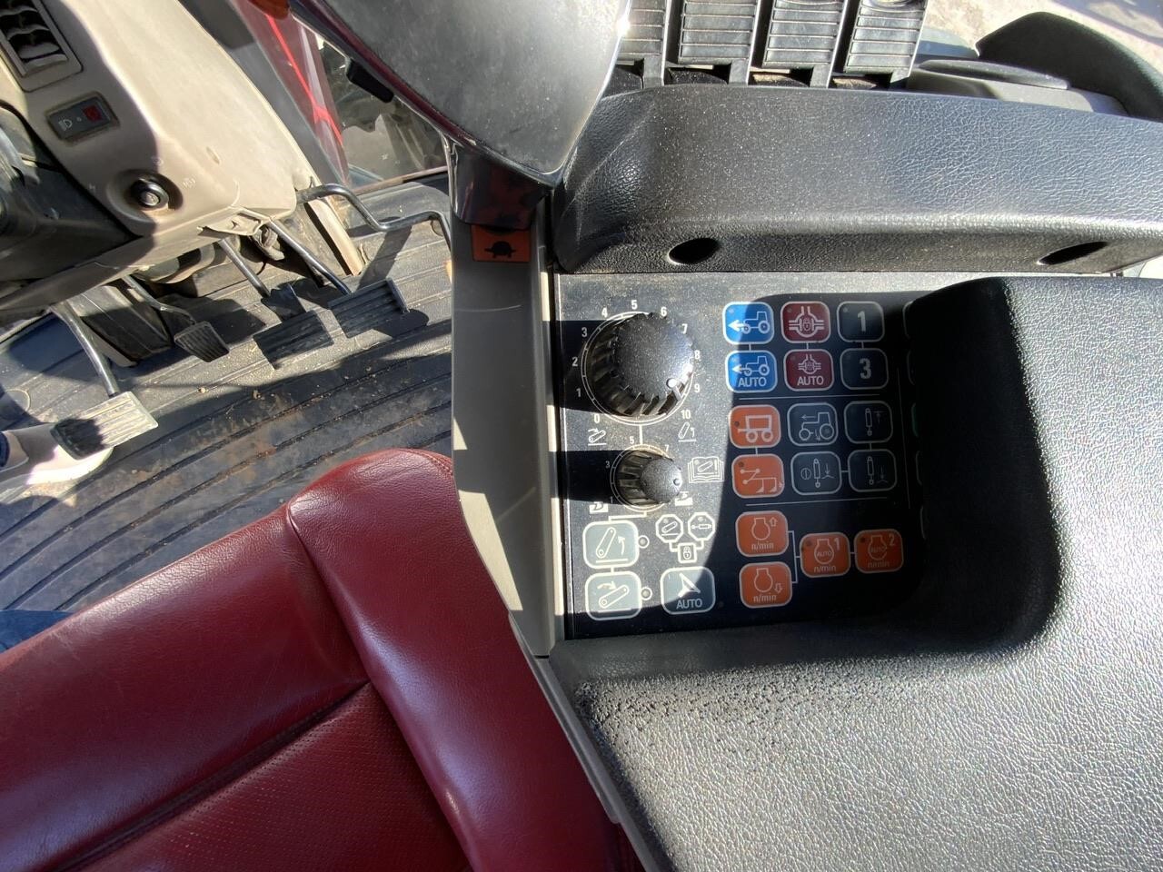 2015 Case IH Magnum 280 Tractor