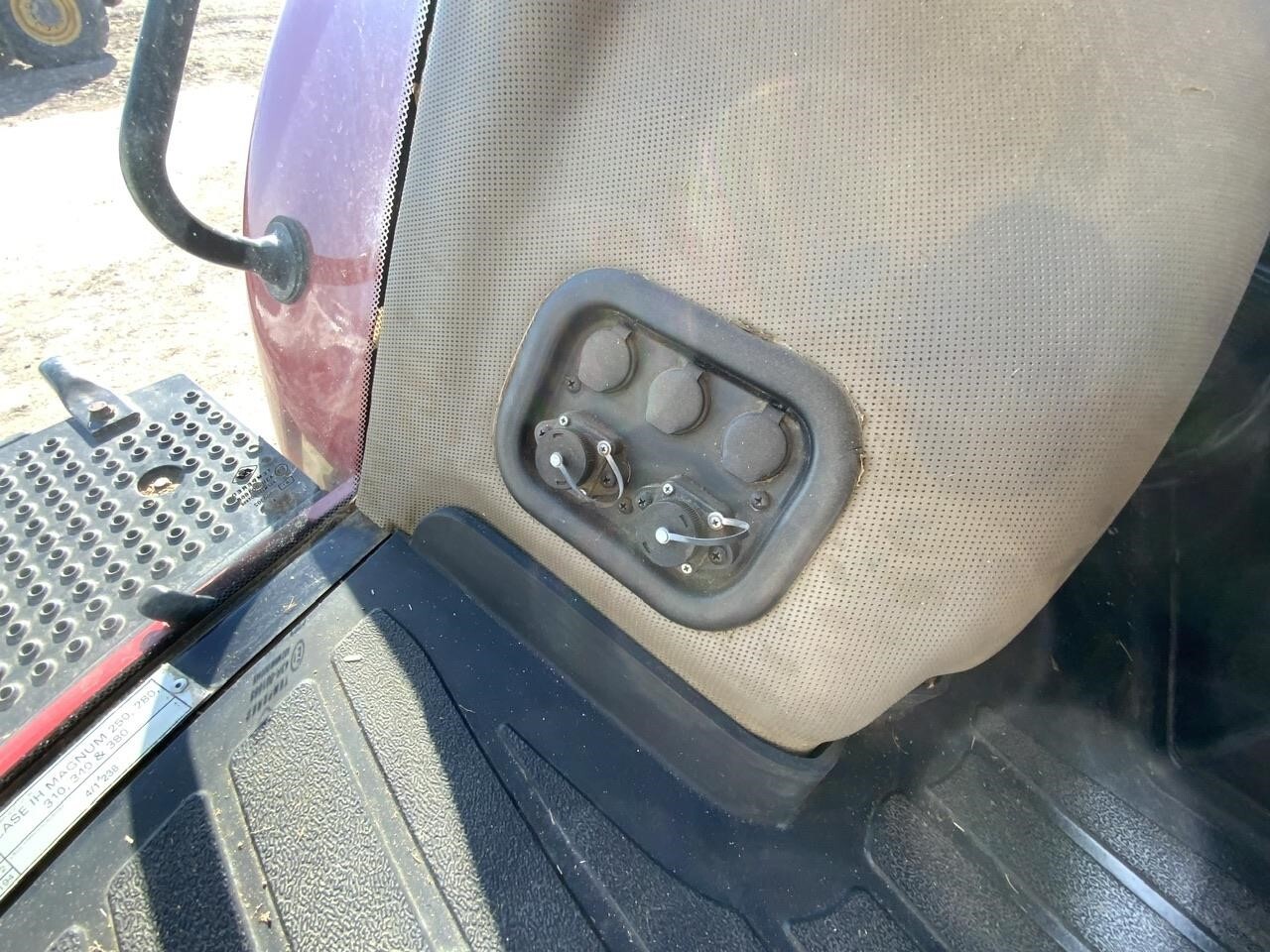 2015 Case IH Magnum 280 Tractor