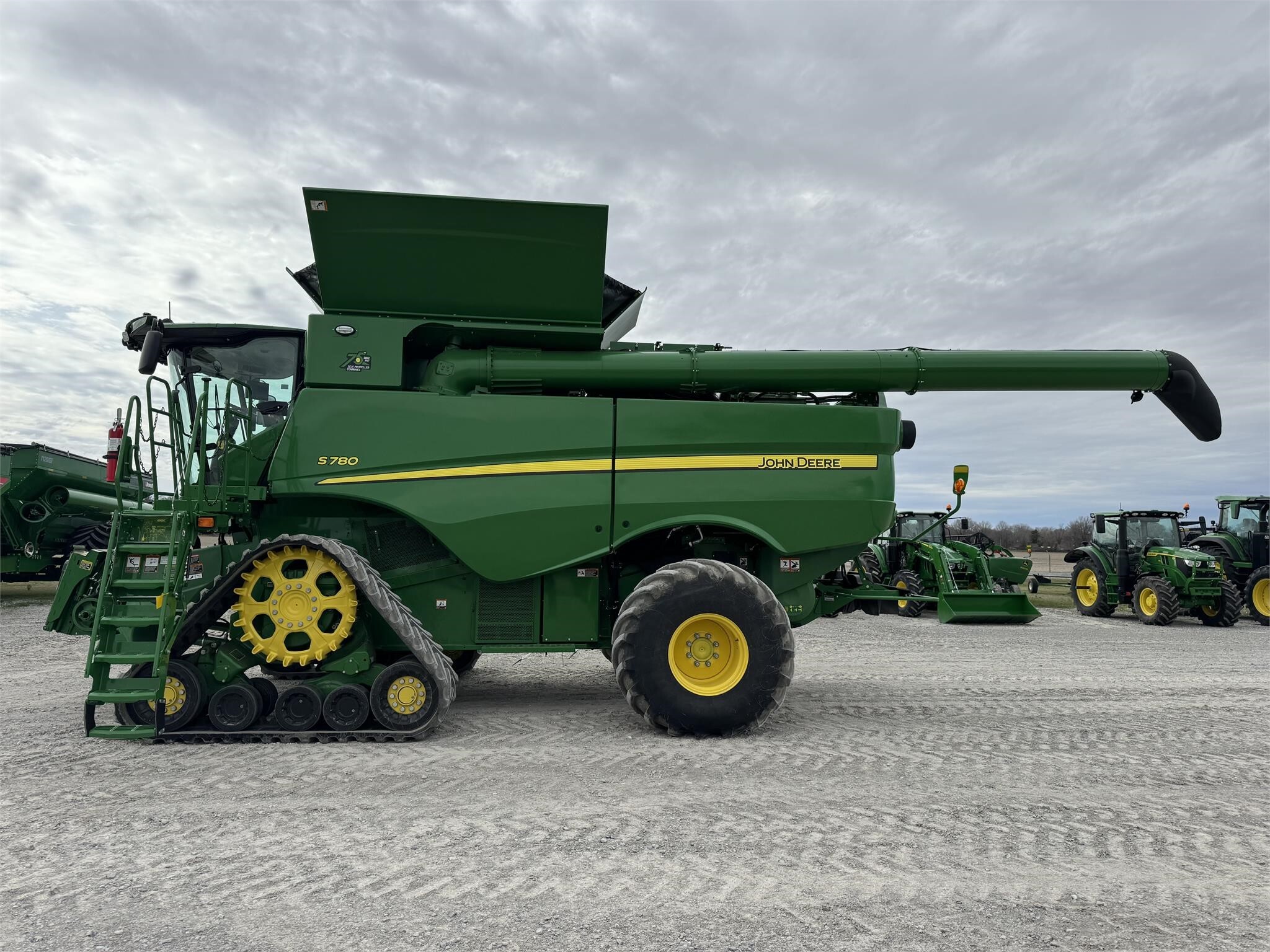 2022 John Deere S780 Combine