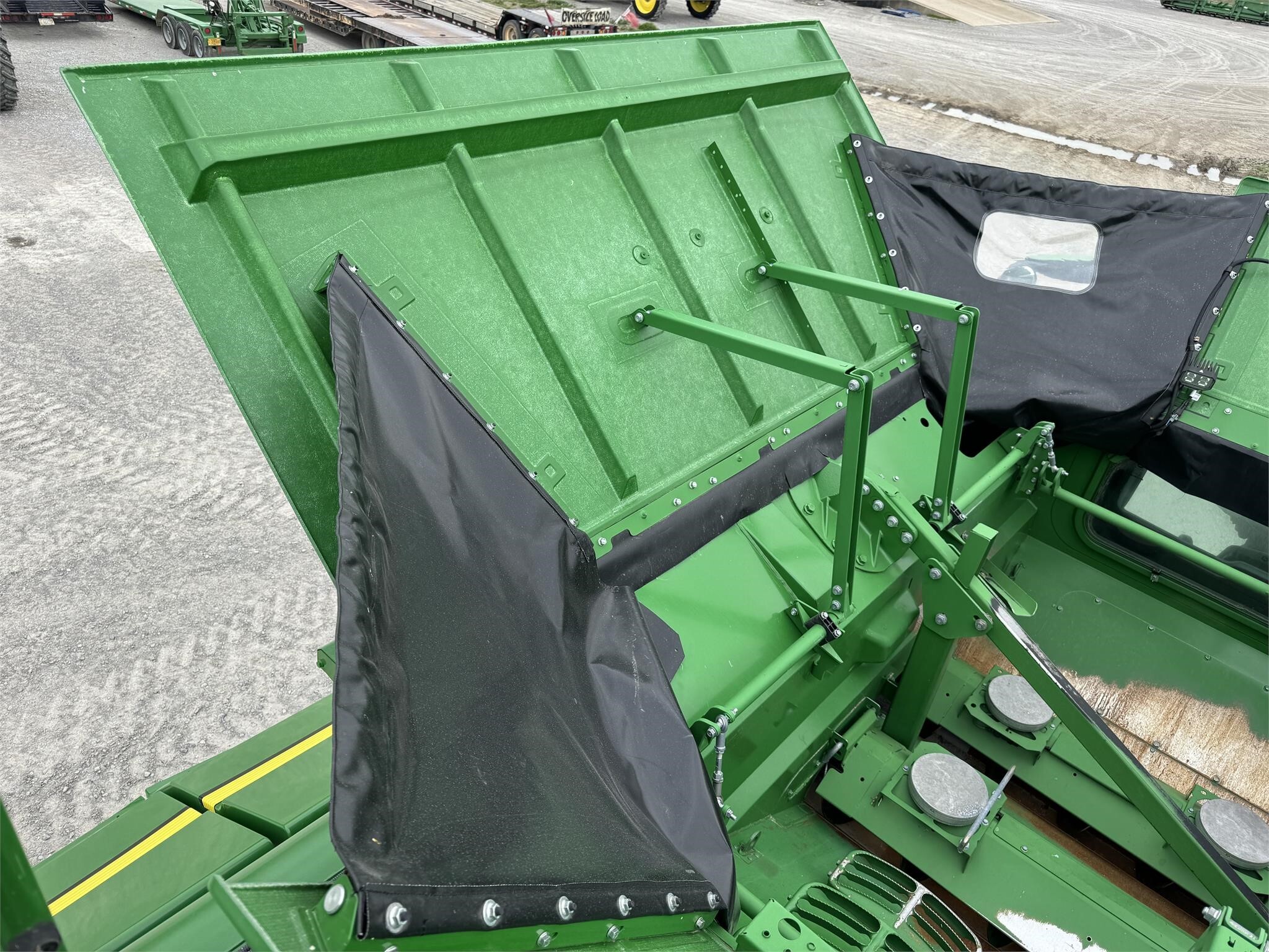 2022 John Deere S780 Combine