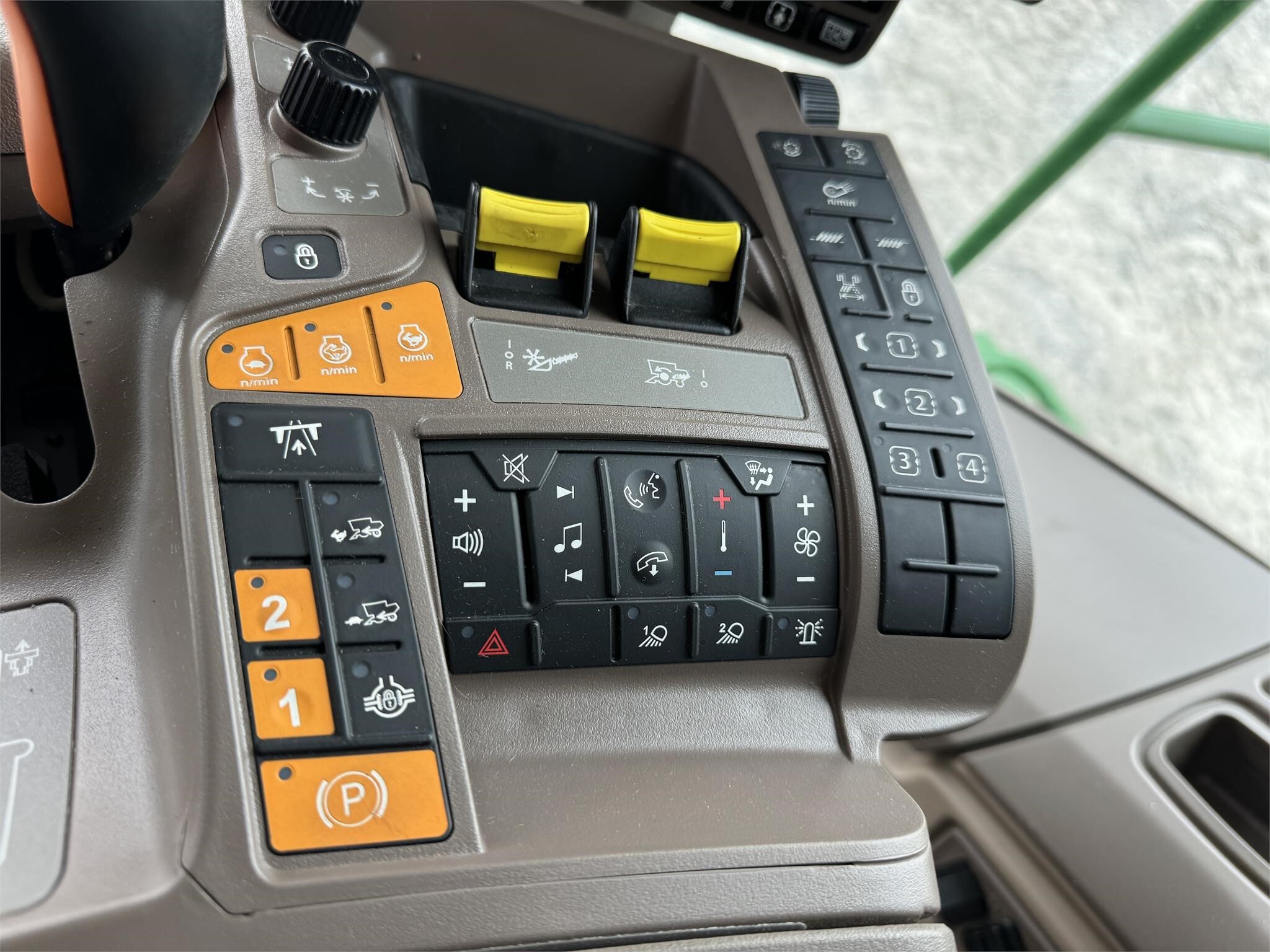 2022 John Deere S780 Combine