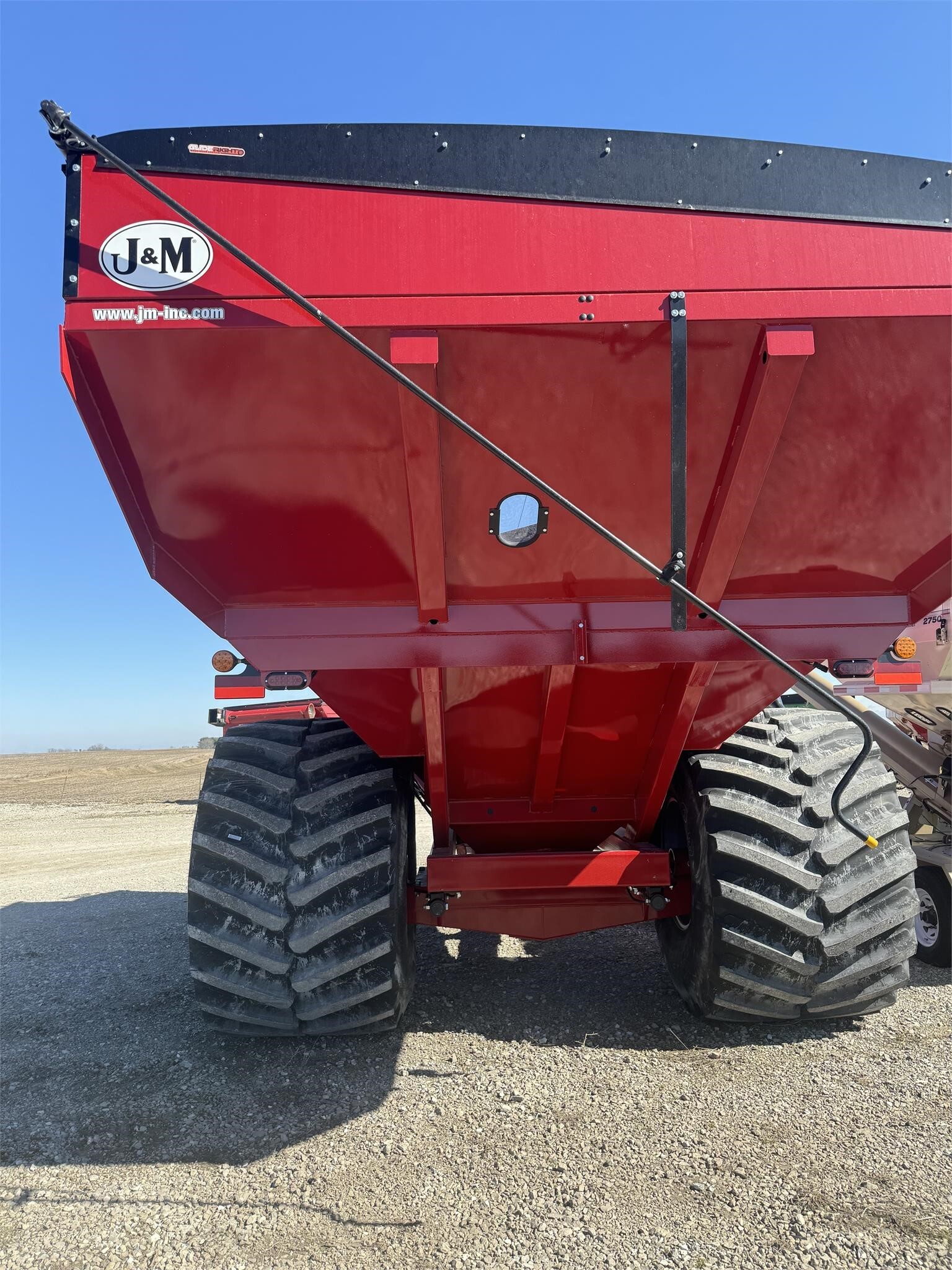 2024 J&M 1122-20S Grain Cart