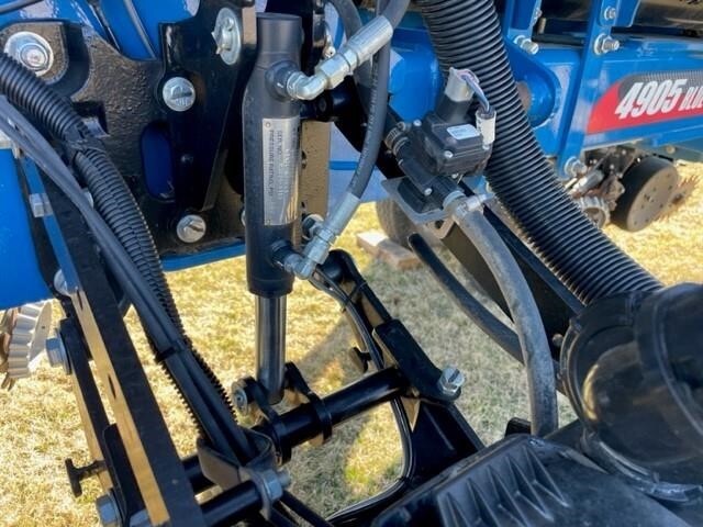 2021 Kinze 4905 Planter
