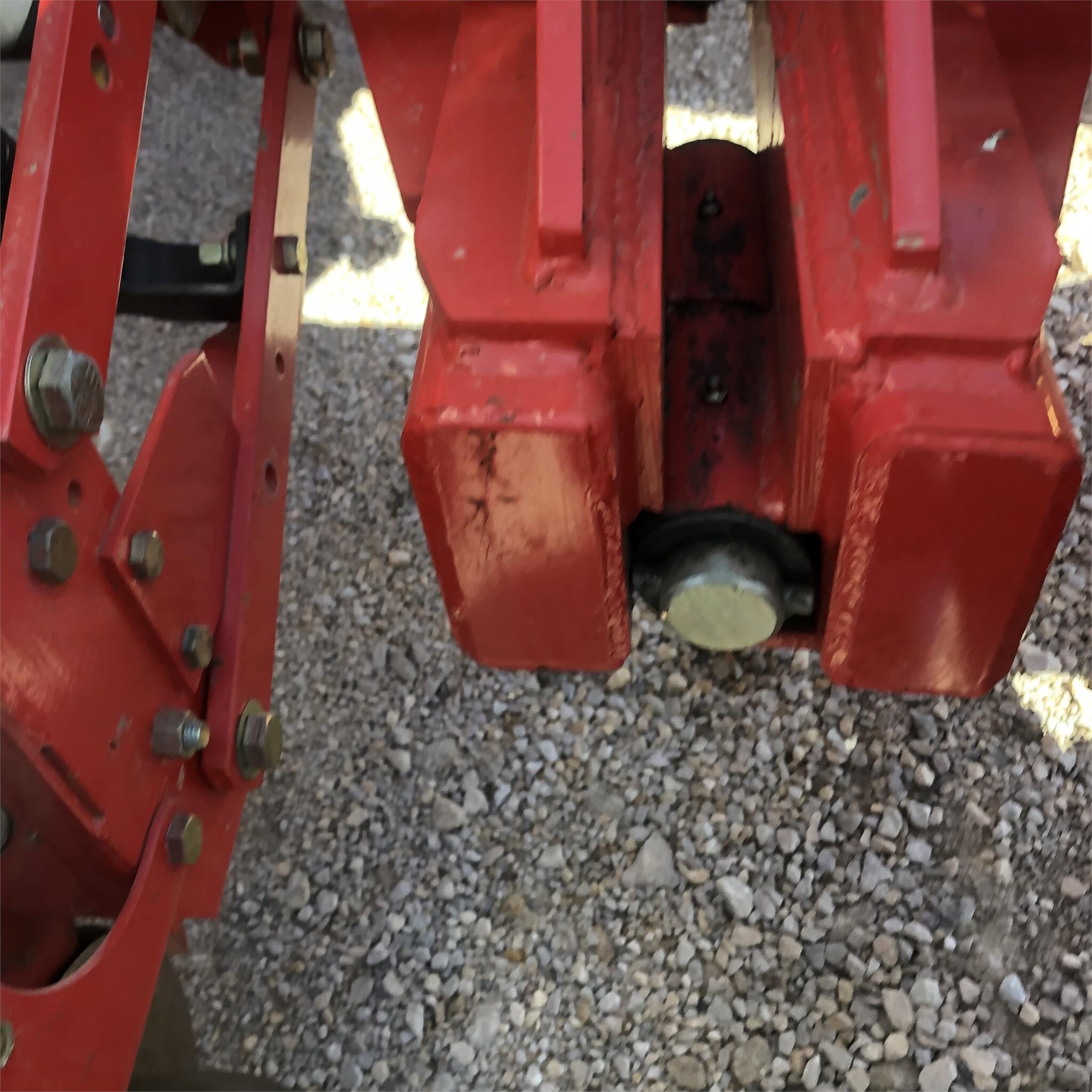  White 8222 Planter