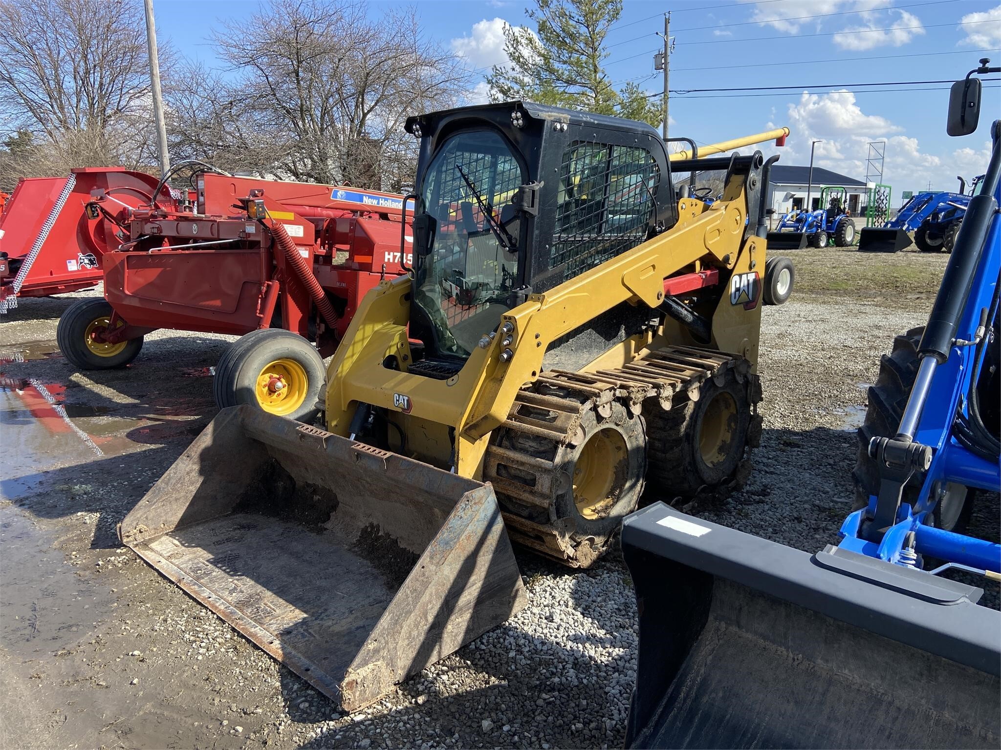 2018 Caterpillar 242D Skid Steer