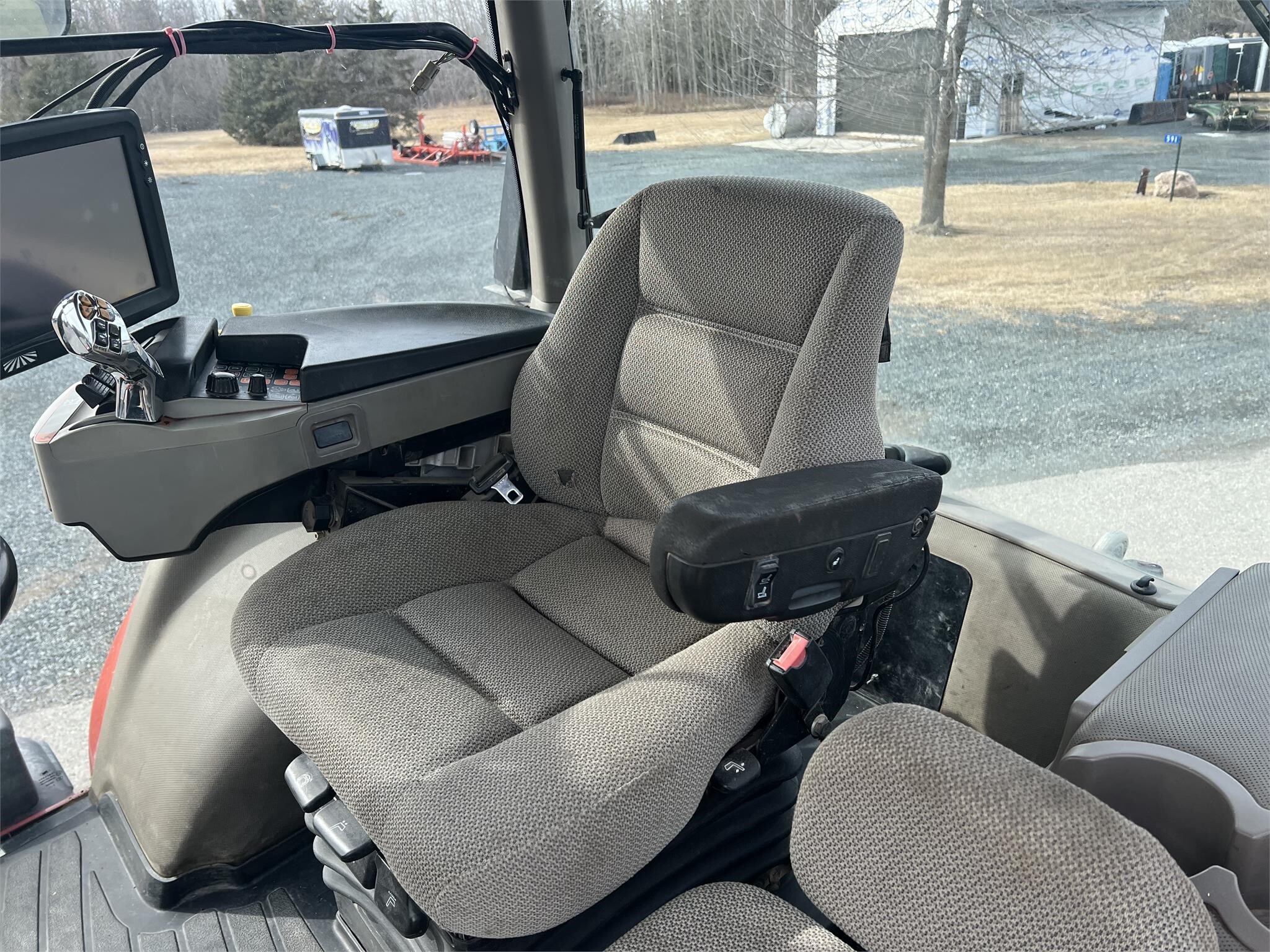 2013 Case IH Magnum 260 Tractor