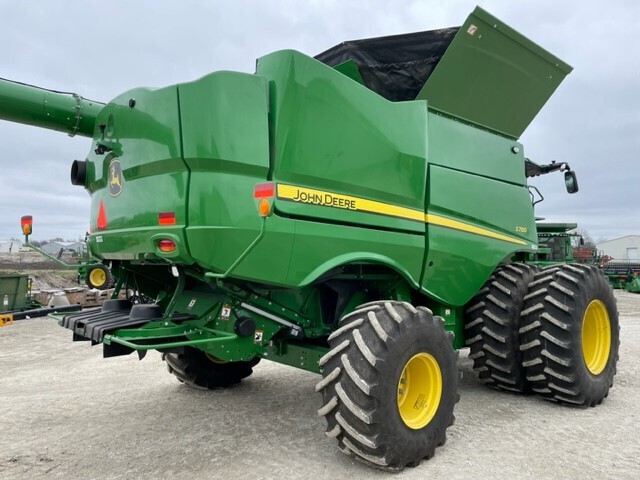 2023 John Deere S780 Combine