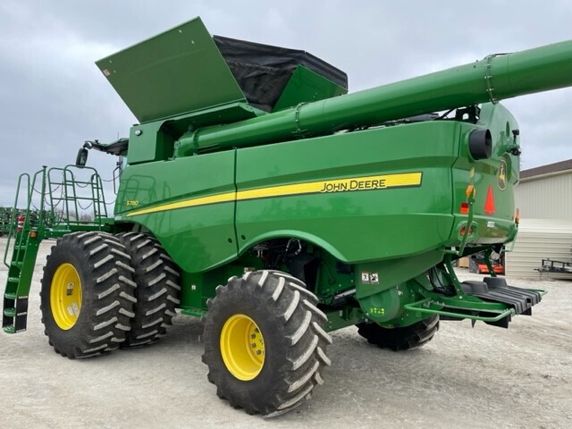 2023 John Deere S780 Combine