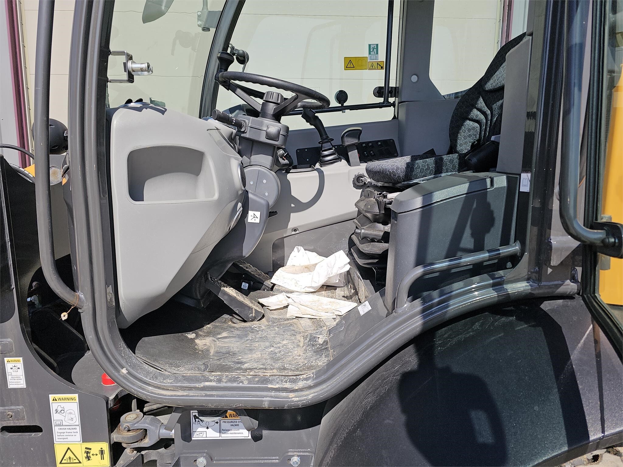 2021 Case 321F Wheel Loader