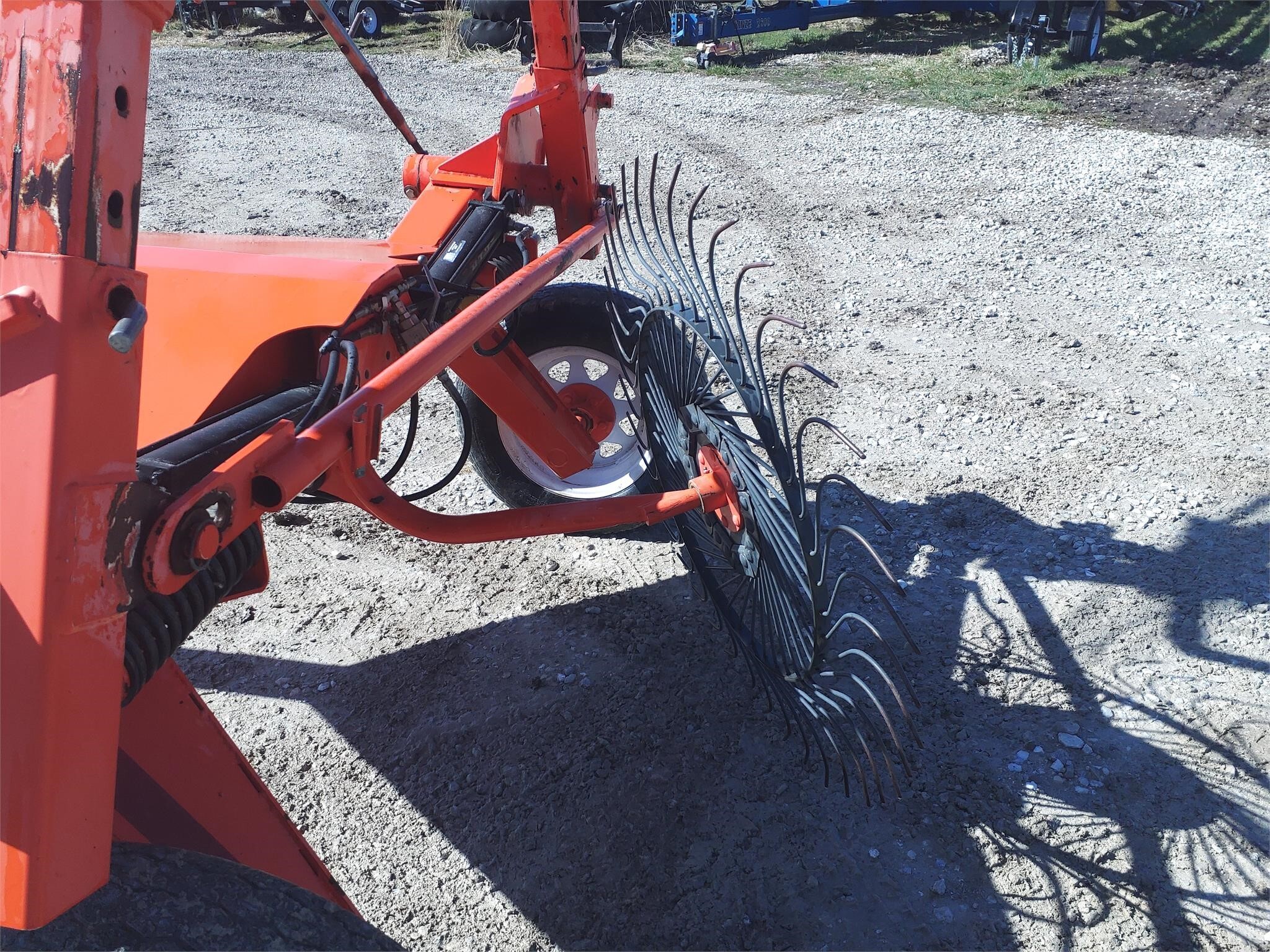 Kuhn SR110 Rake 5,950 Machinery Pete