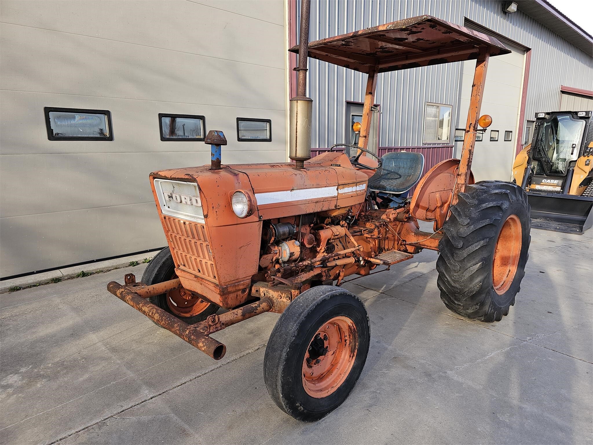 1971 Ford 2000 Tractor