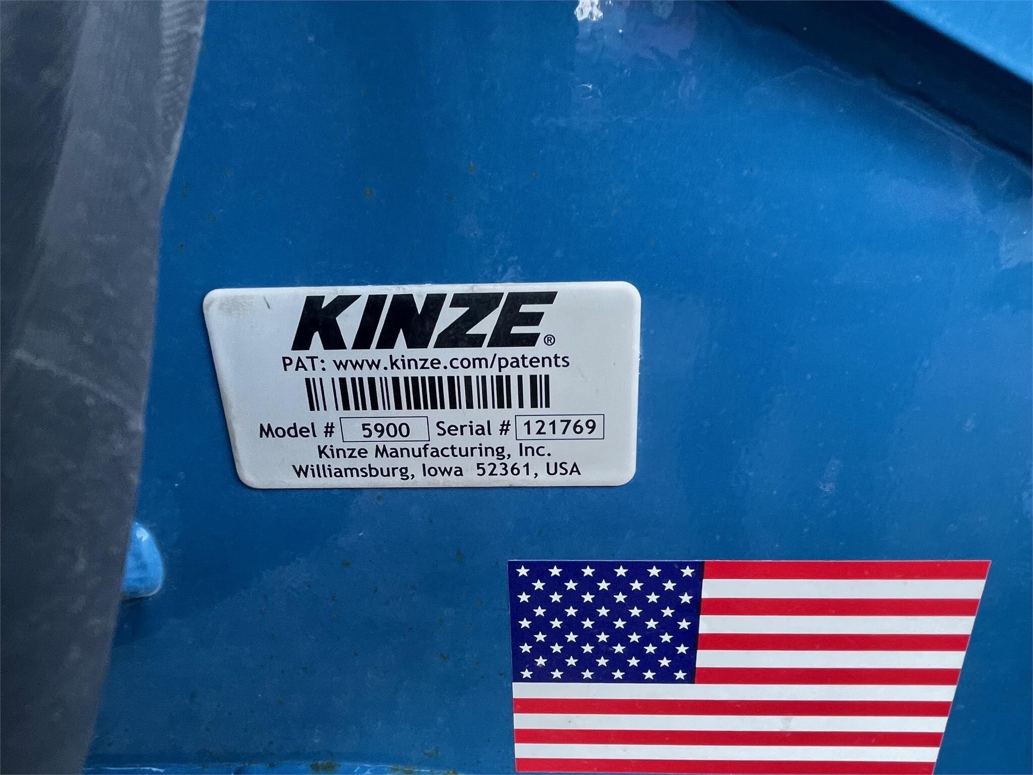 2024 Kinze 5900 Planter