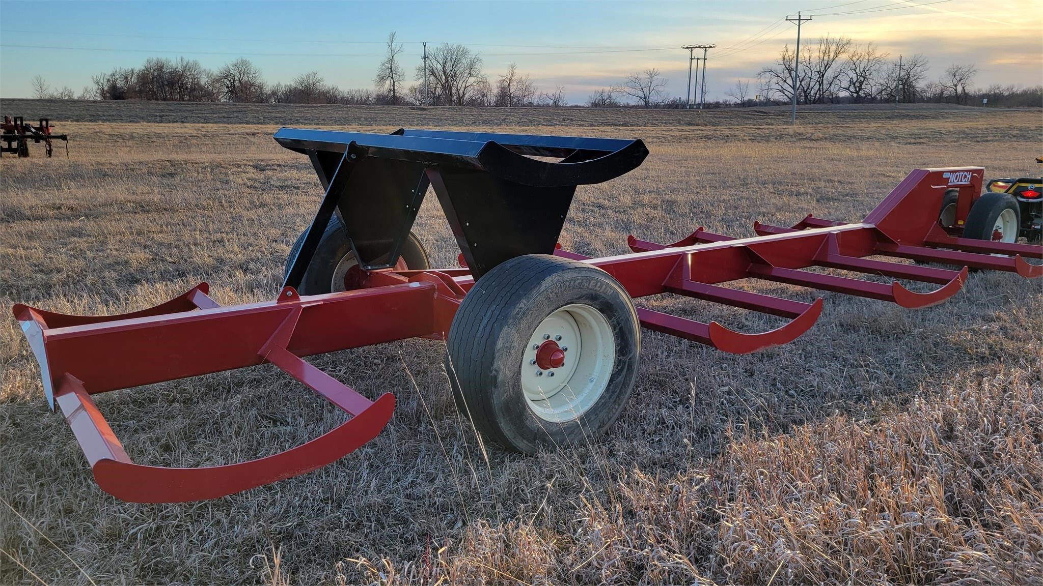 2024 Notch BT8-22K Bale Wagons and Trailer